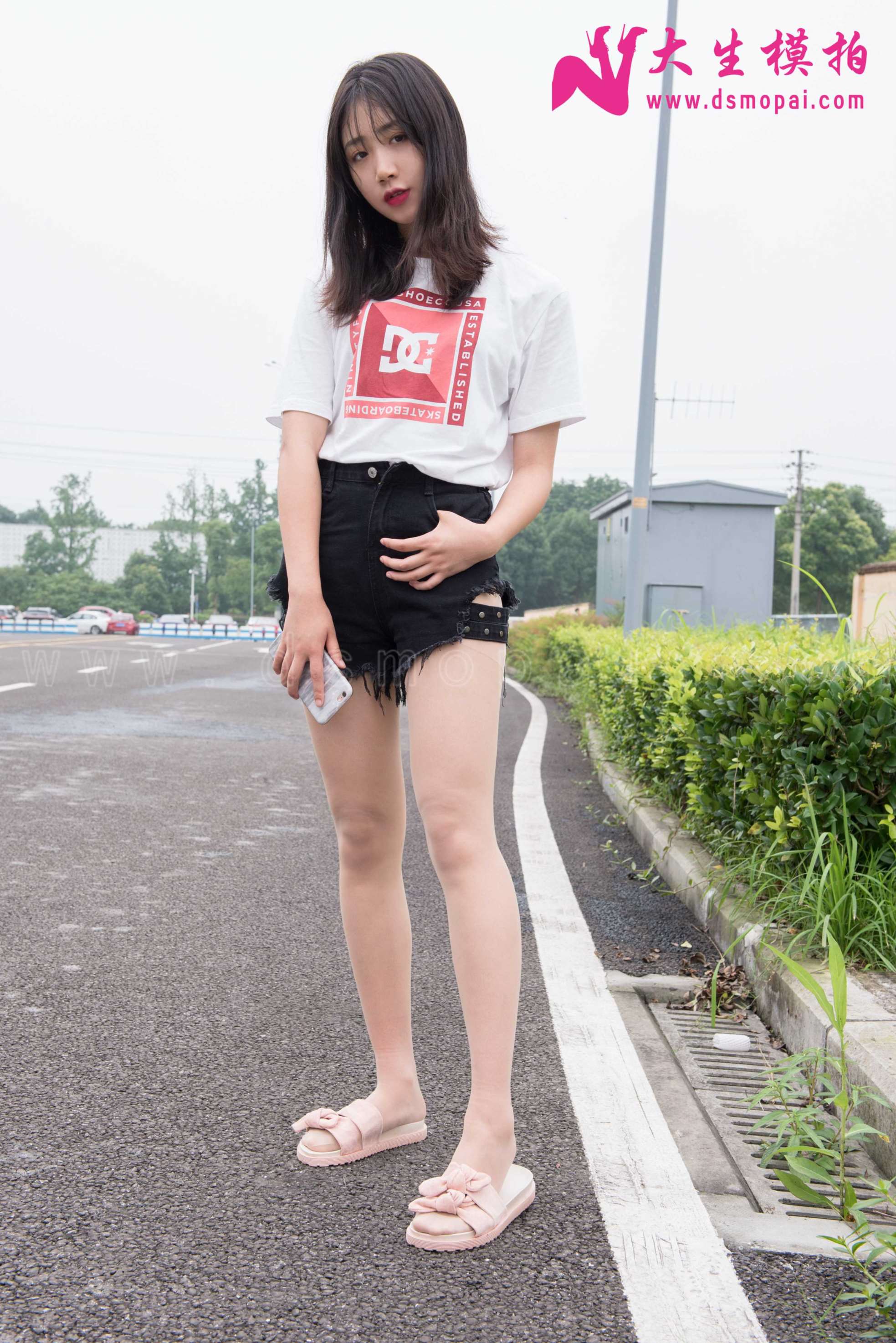 图片[1] - 大生模拍 No.136 珠珠 压马路的肉丝腿 [36P] - 机器猫次元 - 机器猫次元