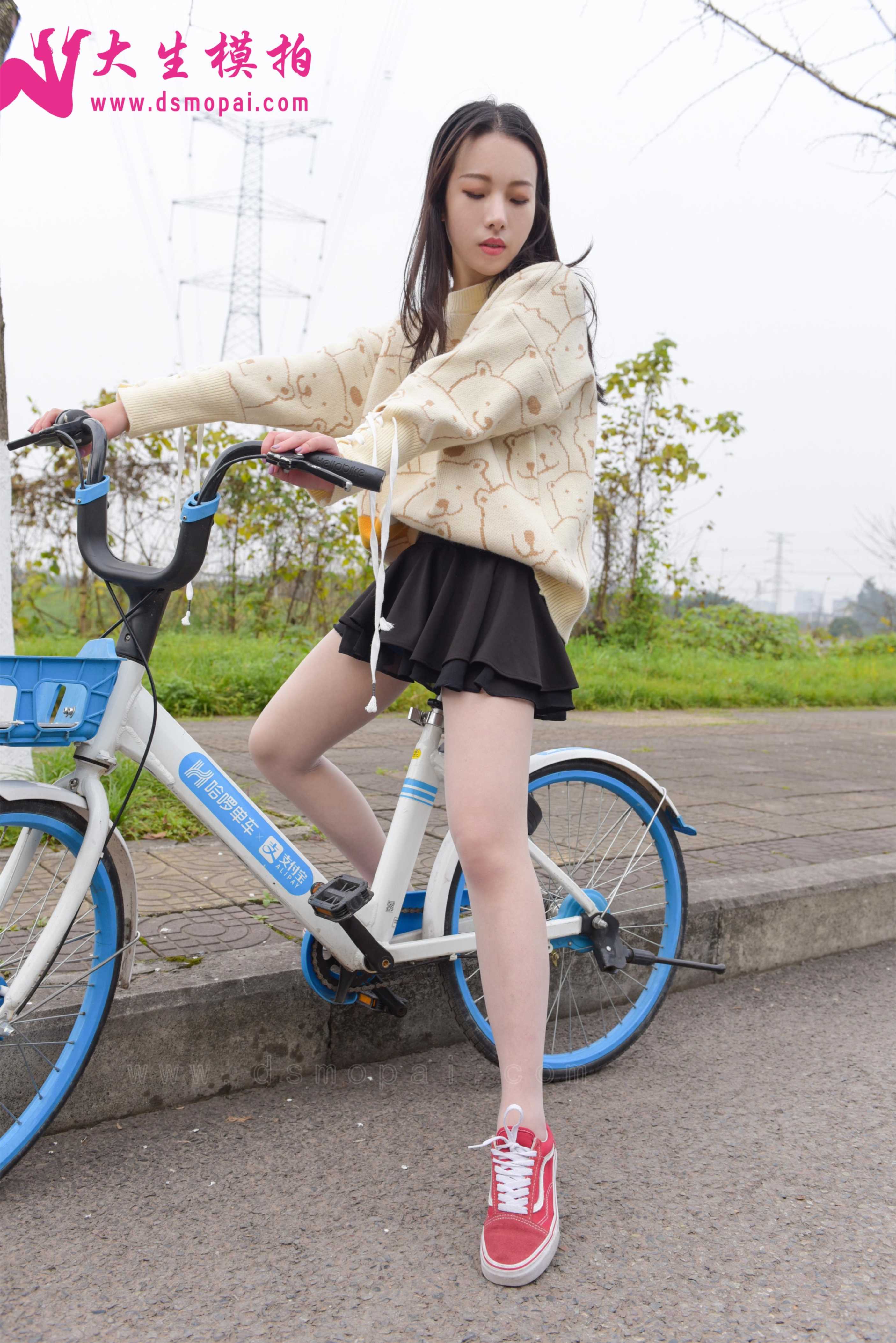 图片[1] - 大生模拍 No.172 青青 单车少女 [49P] - 机器猫次元 - 机器猫次元