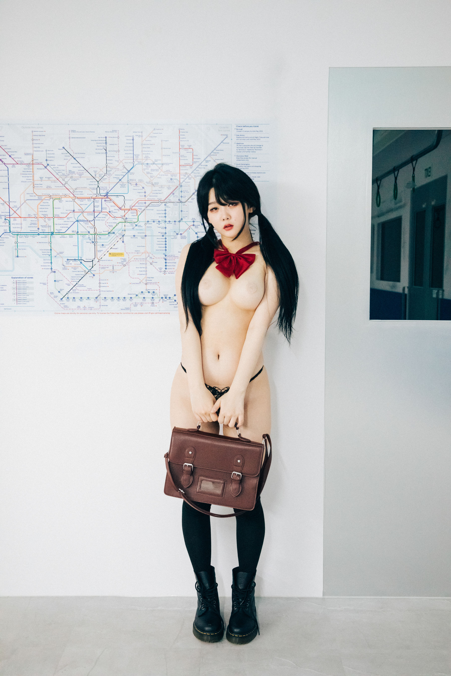 图片[1] - [LOOZY] Zia - Subway [102P] - 机器猫次元 - 机器猫次元
