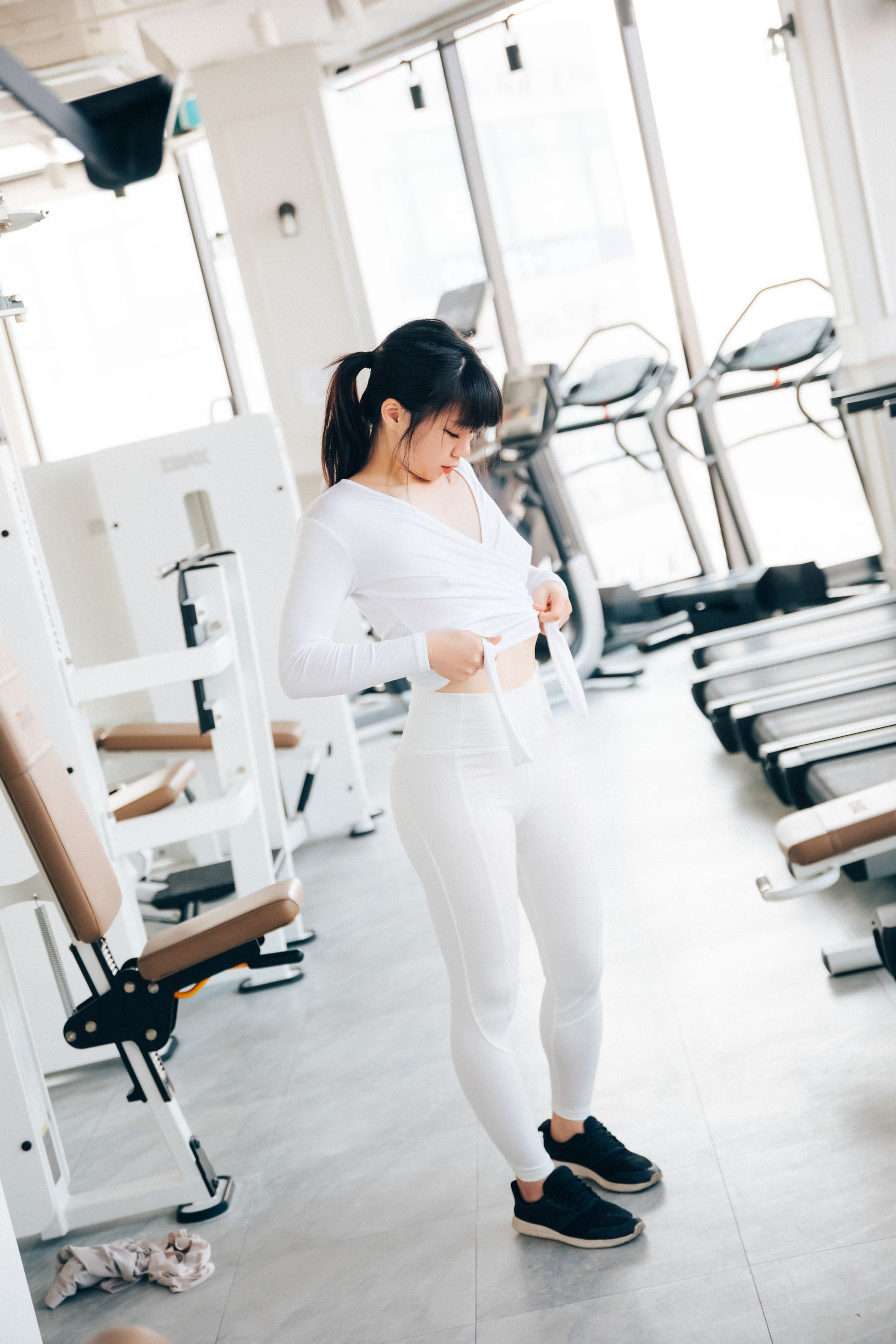 图片[4] - [Loozy] Kissme - Strip Fitness [58P] - 机器猫次元 - 机器猫次元