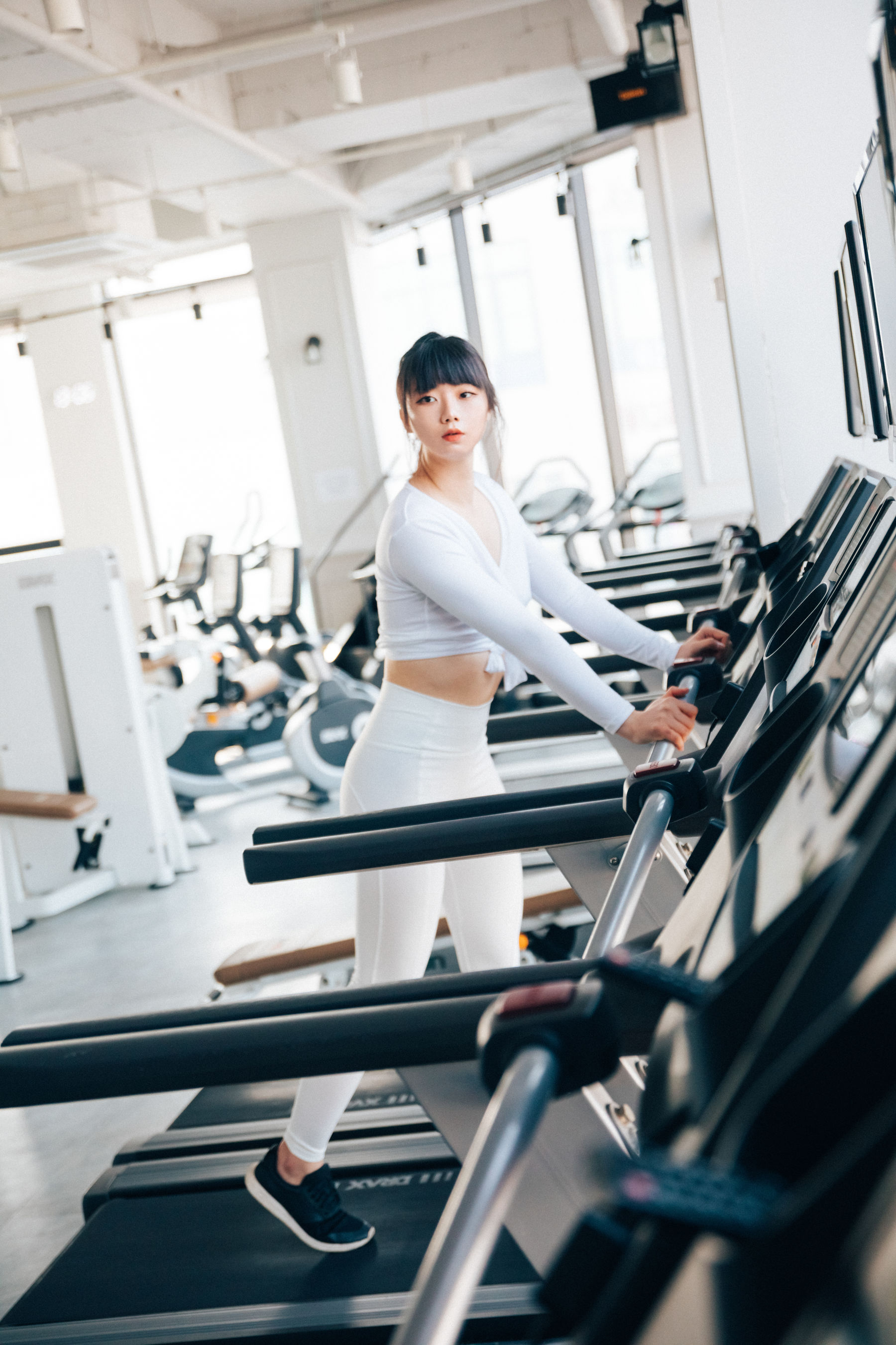 图片[8] - [Loozy] Kissme - Strip Fitness [58P] - 机器猫次元 - 机器猫次元