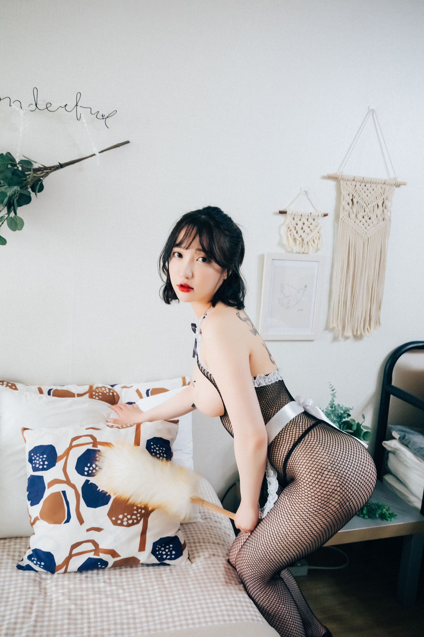 图片[3] - [LOOZY] Yeeun - HBD S.Ver [116P] - 机器猫次元 - 机器猫次元