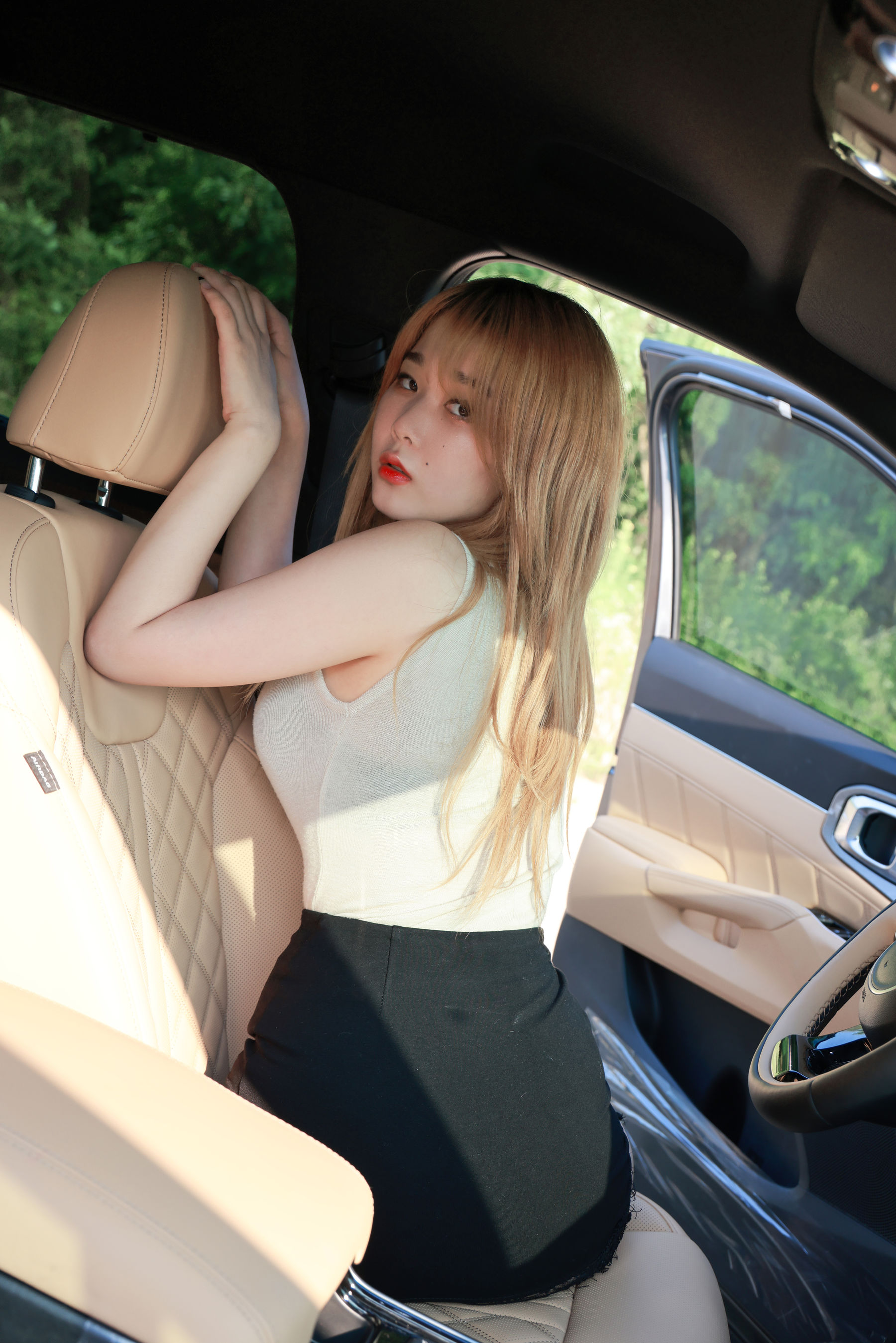 图片[1] - [Ziakwon] Zia - Car Play [86P] - 机器猫次元 - 机器猫次元