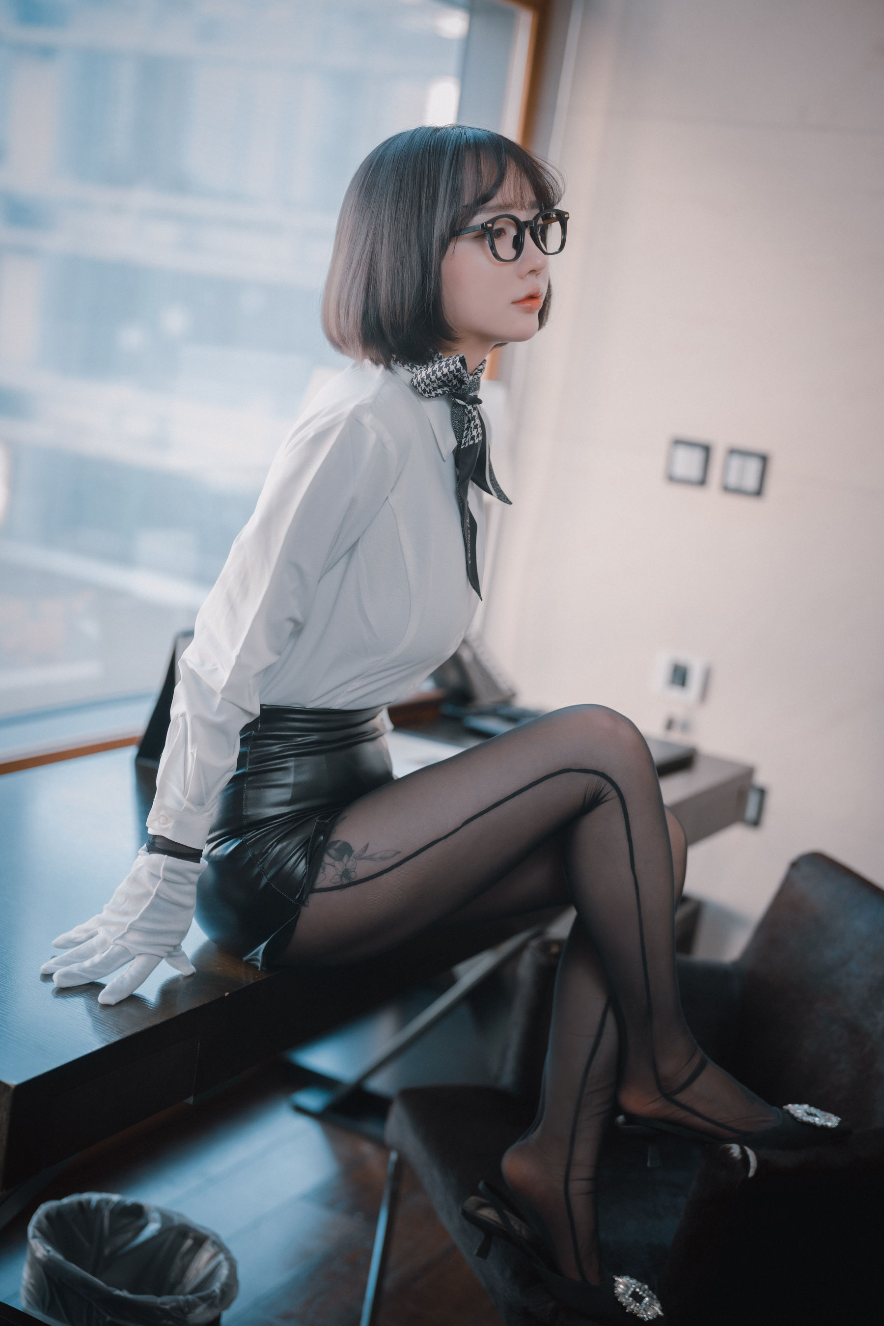 图片[2] - [DJAWA] Yeeun - Naughty Supervisor + SP.Ver [70P] - 机器猫次元 - 机器猫次元