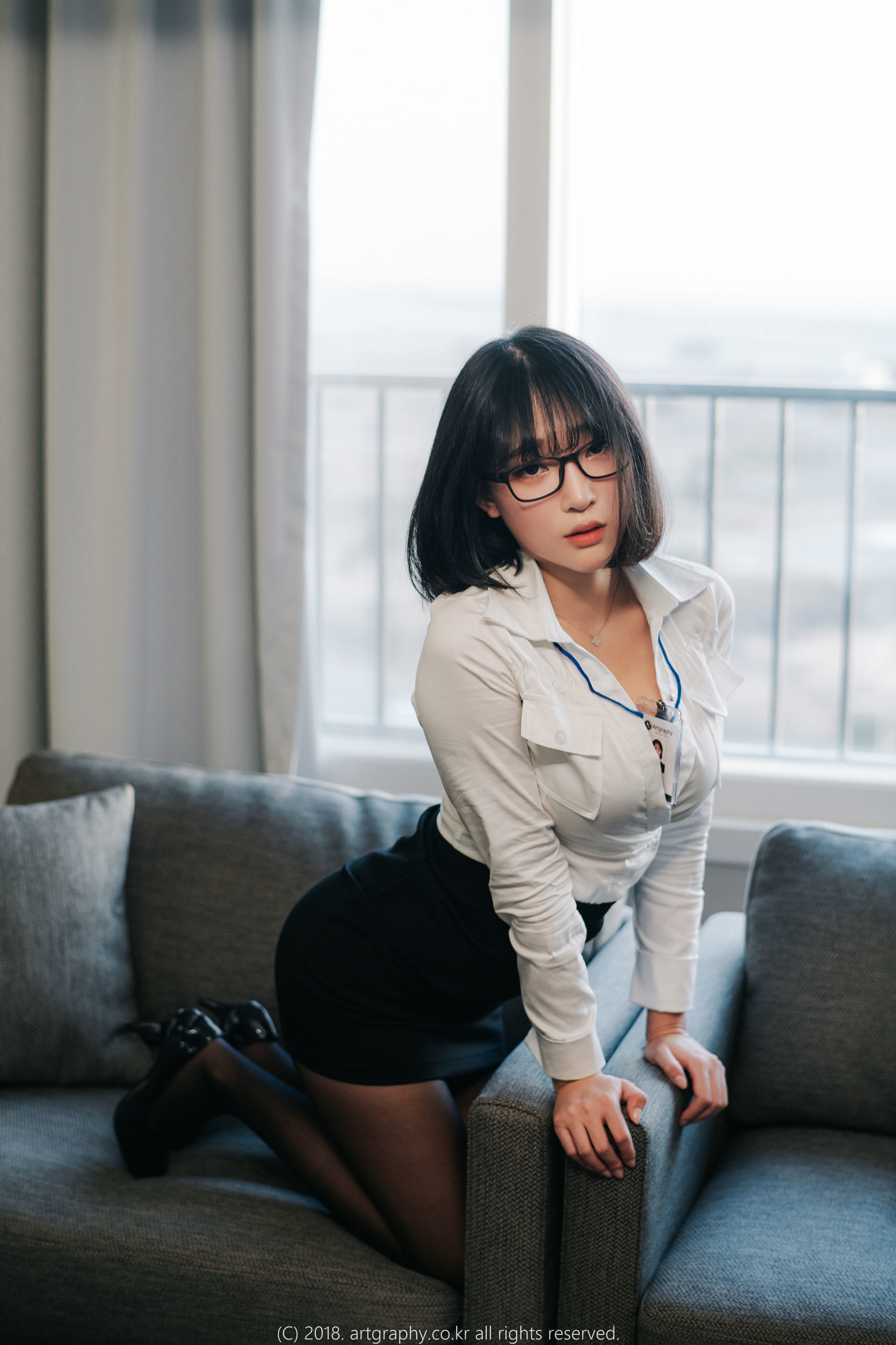 图片[1] - [ARTGRAVIA] VOL.042 姜仁卿 - 黑丝制服+女仆诱惑 [62P] - 机器猫次元 - 机器猫次元