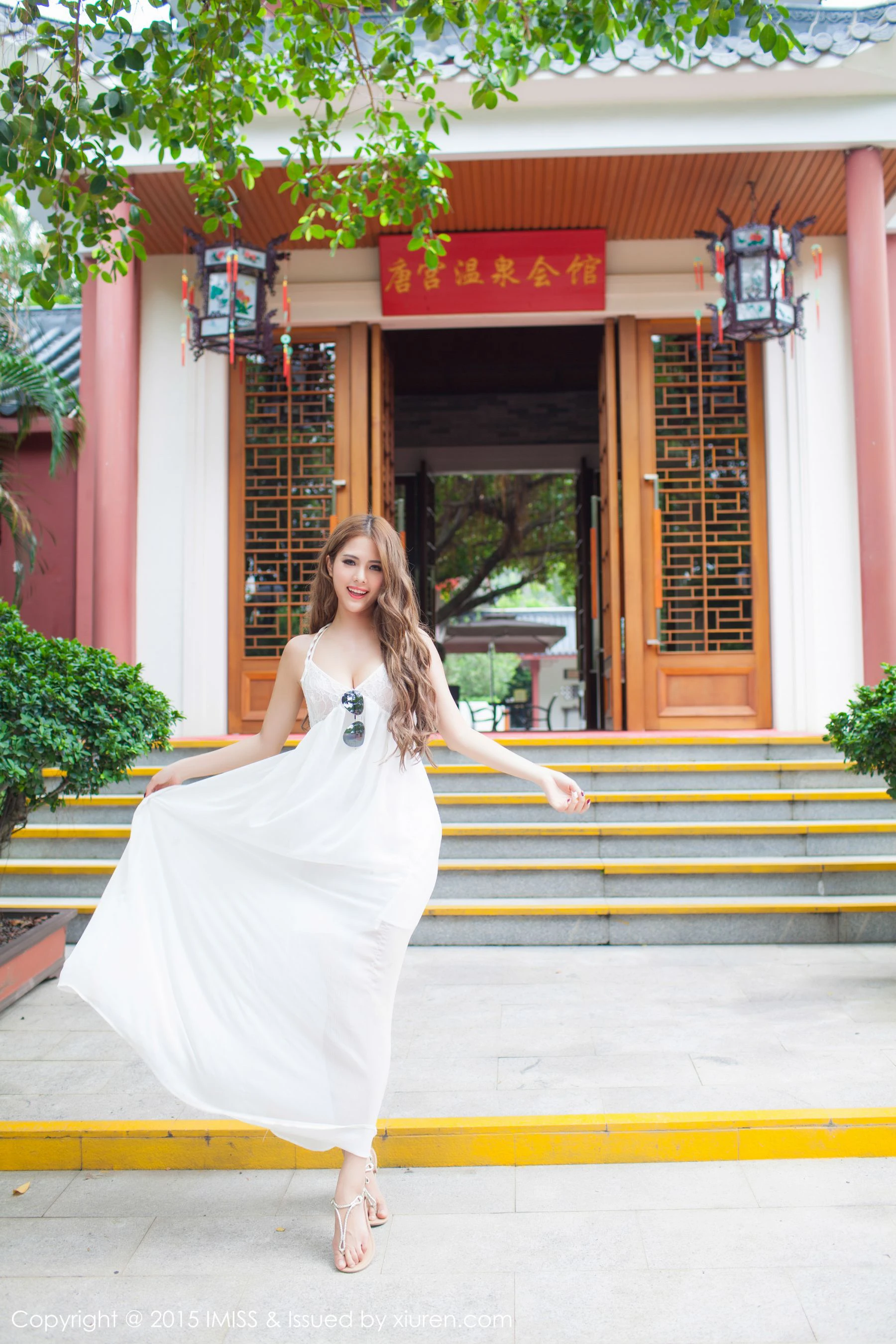图片[2] - 妍妍Yanyan《同程旅拍》 爱蜜社IMiss Vol.008 - 机器猫次元 - 机器猫次元