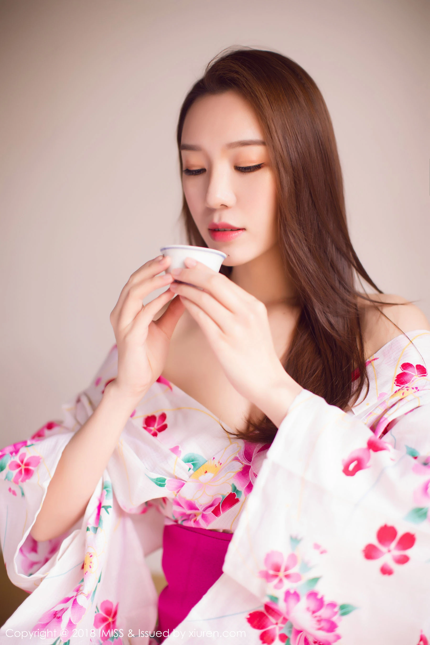 图片[1] - 新人模特katrina《首套写真》 爱蜜社IMiss Vol.252 - 机器猫次元 - 机器猫次元