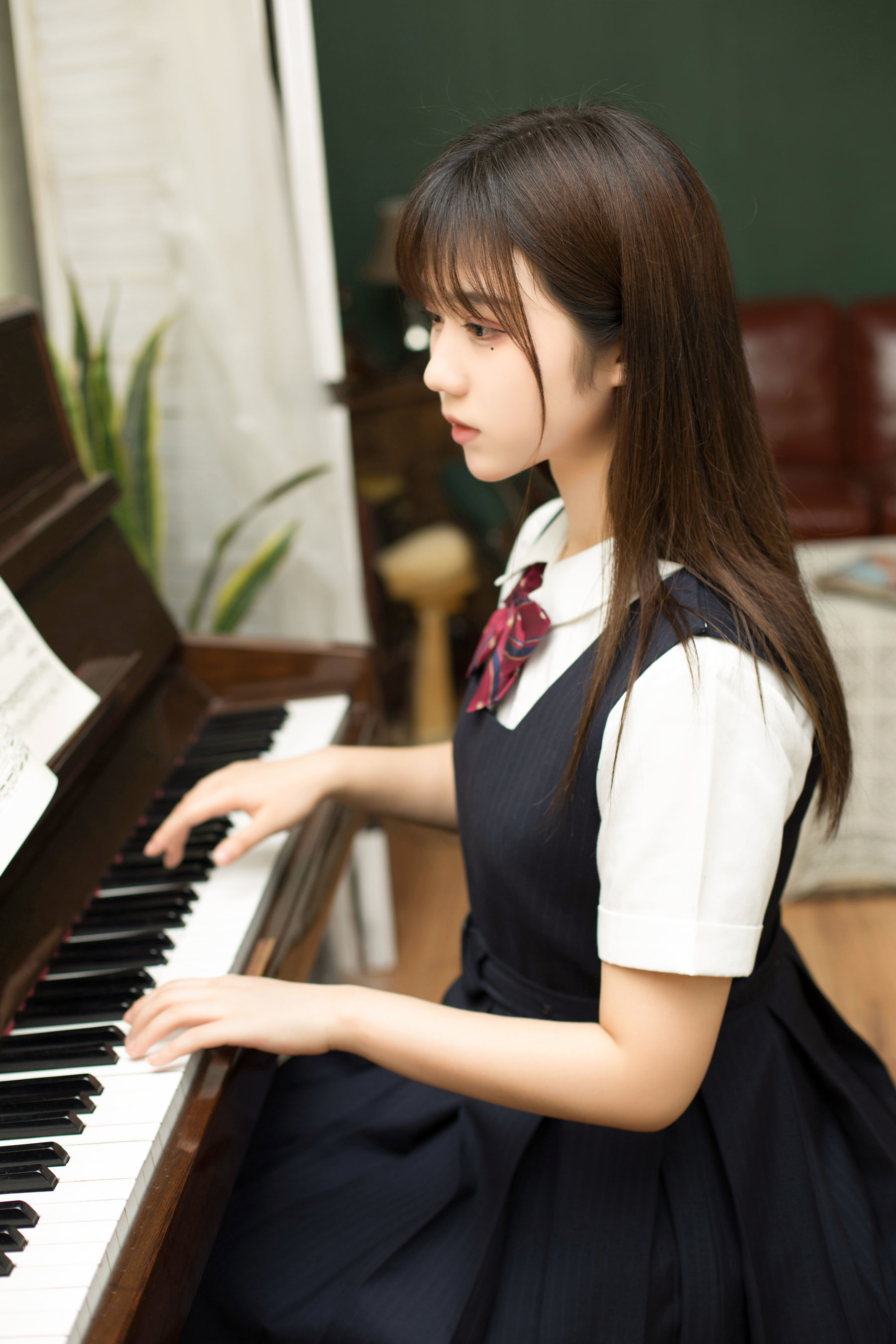 图片[1] - 镜酱 - 不知梦 制服 [38P] - 机器猫次元 - 机器猫次元