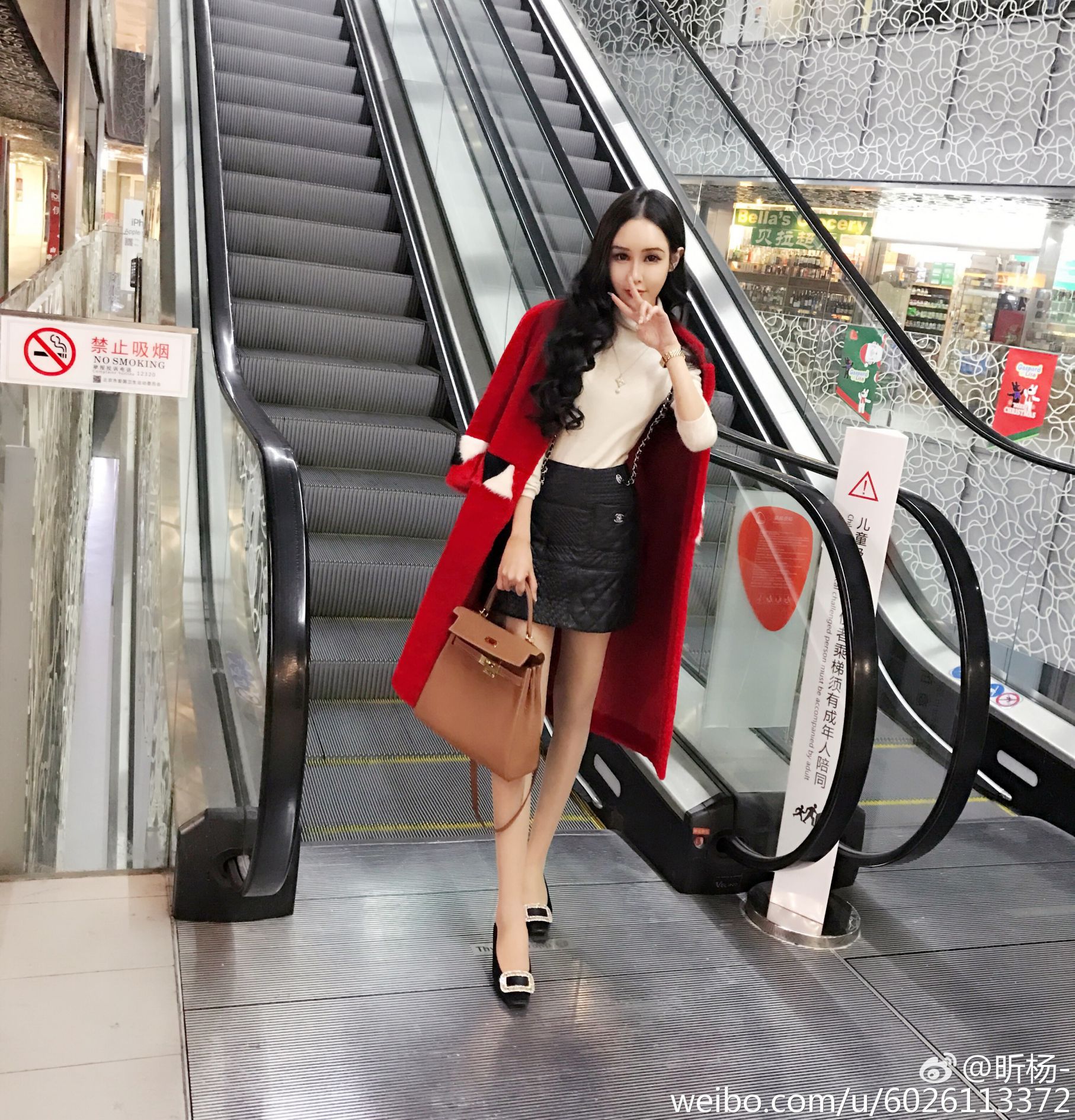 图片[1] - 欣杨Kitty - 2017年微博私密美图合辑[超高清版] [95P] - 机器猫次元 - 机器猫次元