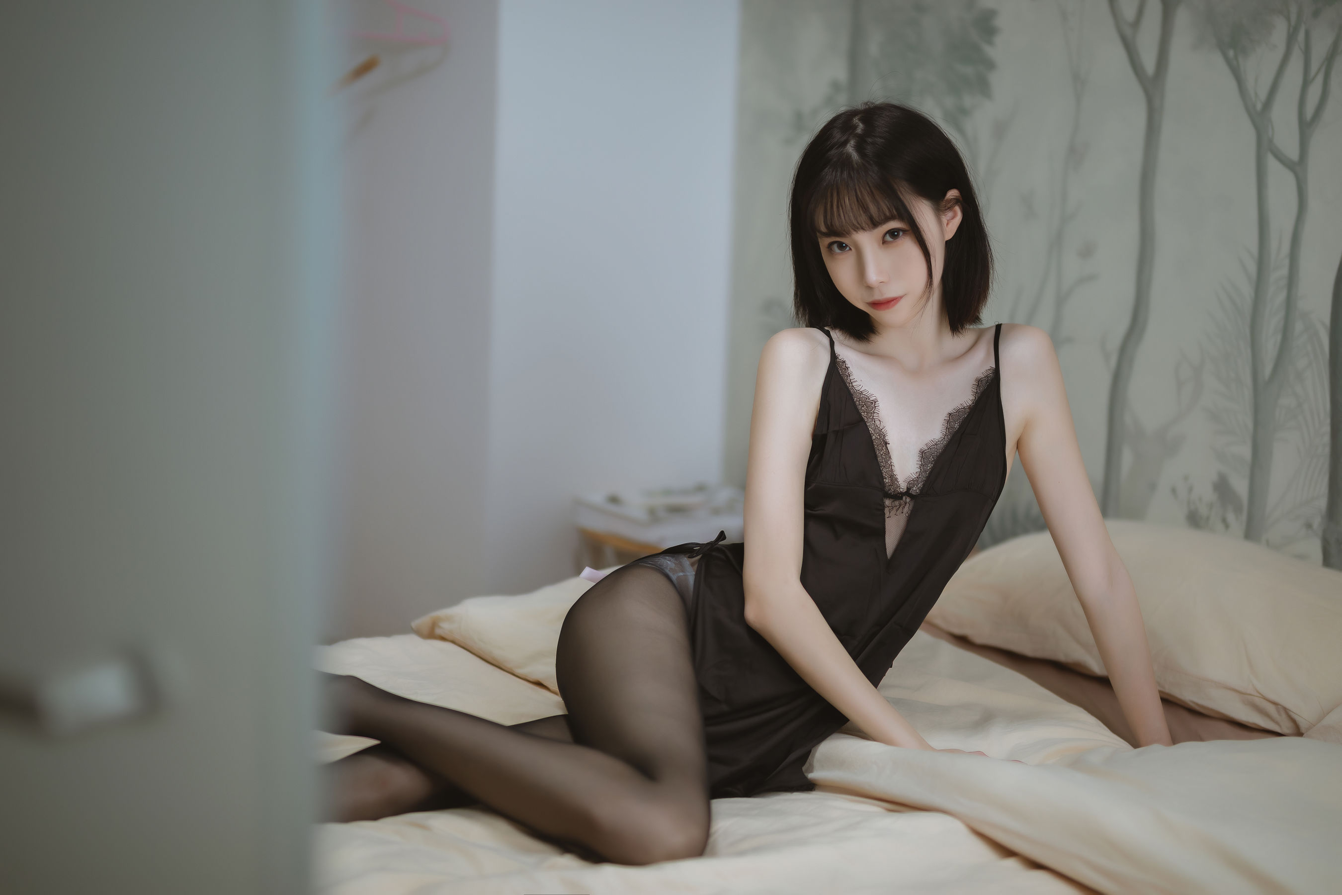 图片[4] - 许岚 - 黑色蕾丝睡衣 [40P] - 机器猫次元 - 机器猫次元
