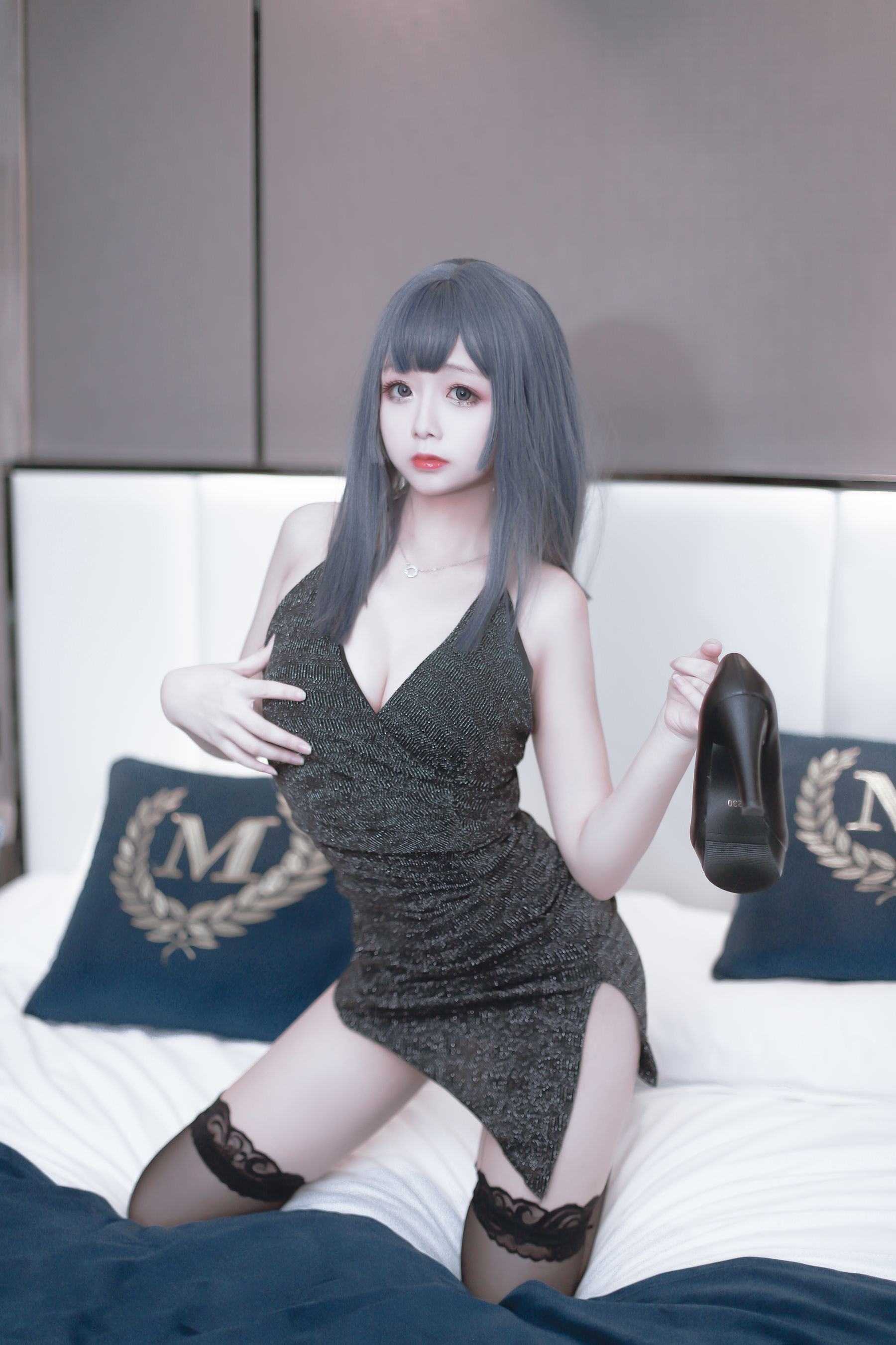 图片[1] - 日奈娇 - 黑色礼服 [40P] - 机器猫次元 - 机器猫次元