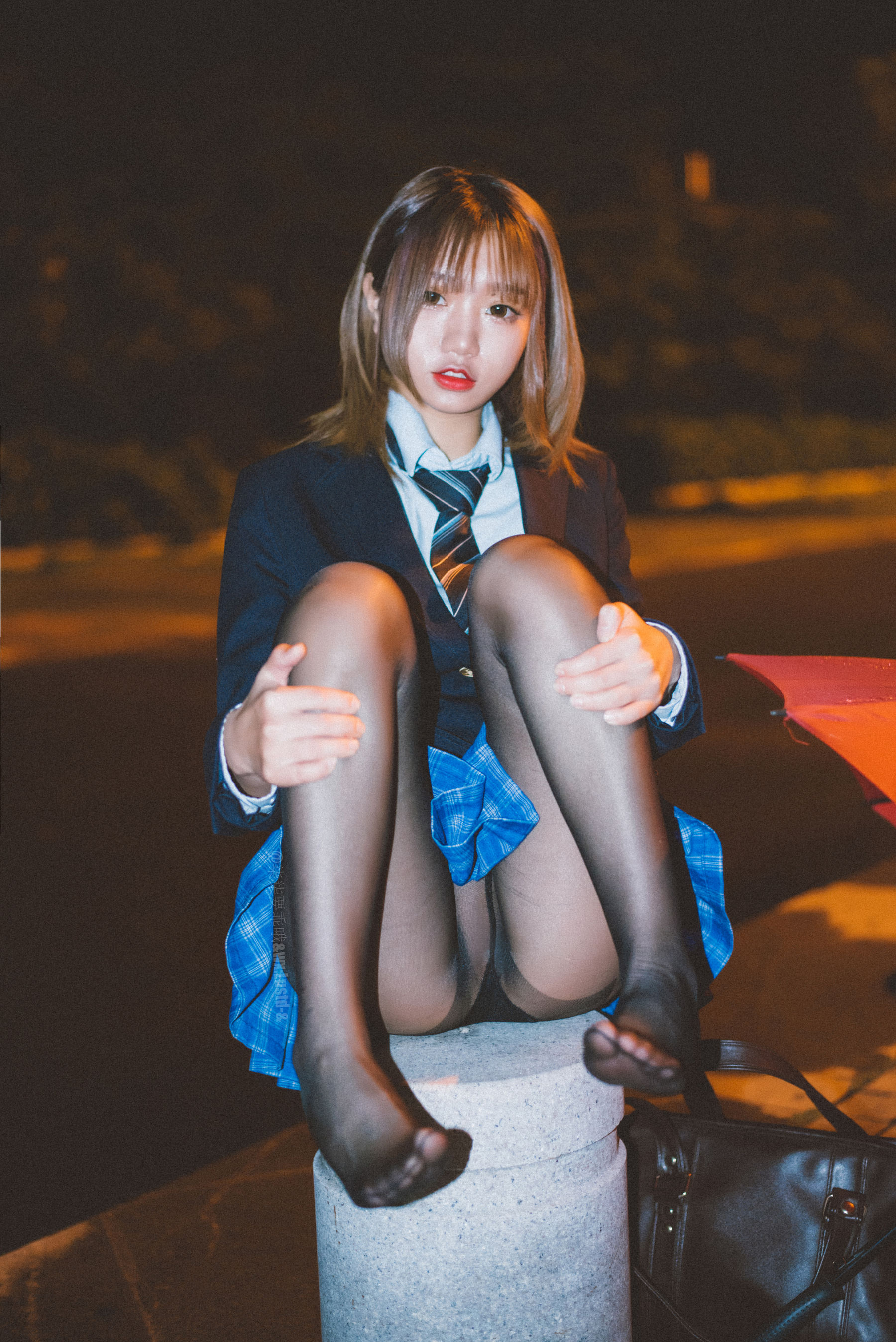 图片[1] - 柒柒要乖哦 - 深夜公园JK [36P] - 机器猫次元 - 机器猫次元