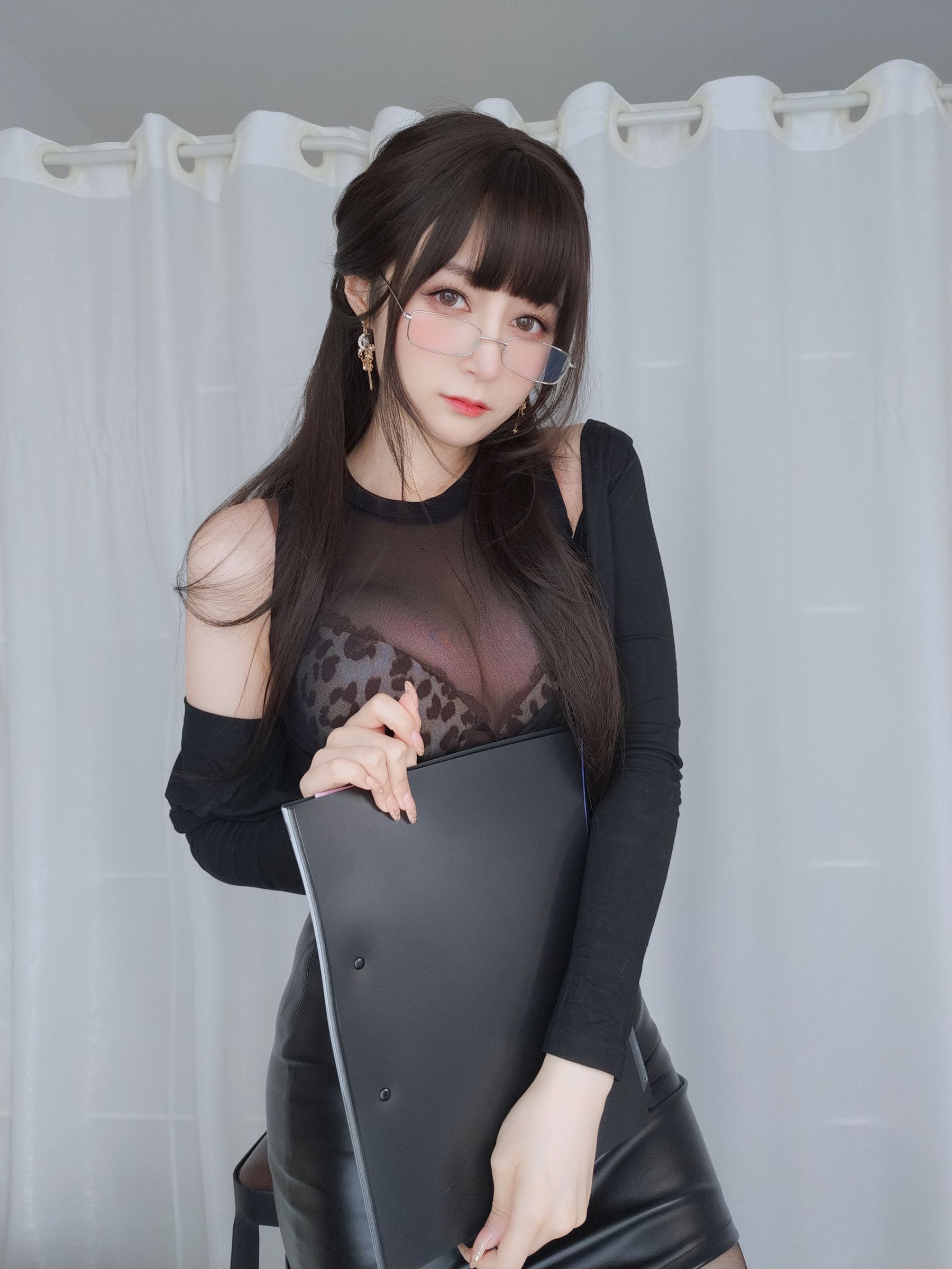 图片[4] - 白银81 - 黒糸女上司の秘密 [46P] - 机器猫次元 - 机器猫次元