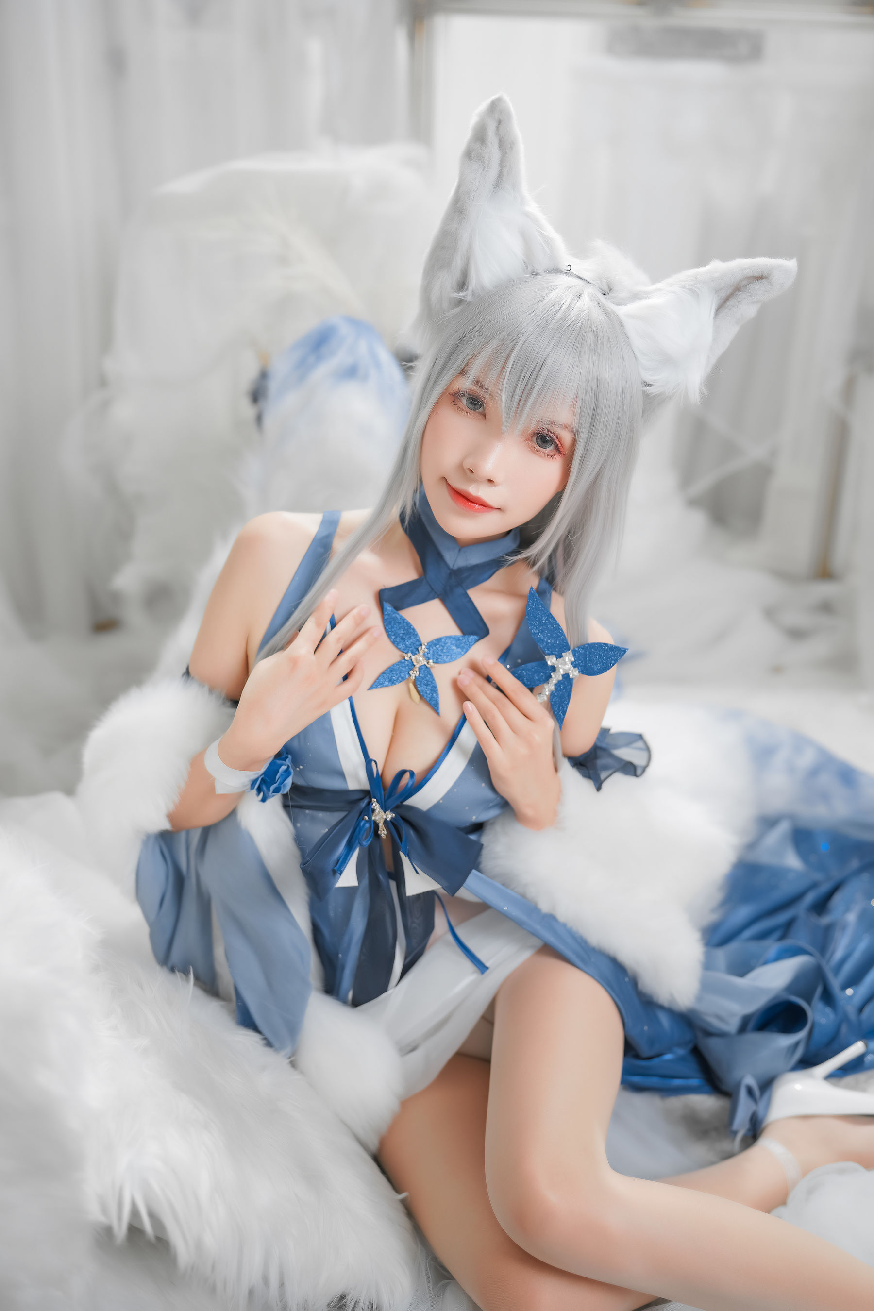 图片[1] - Neko-薇薇 - 信浓礼服 [30P] - 机器猫次元 - 机器猫次元