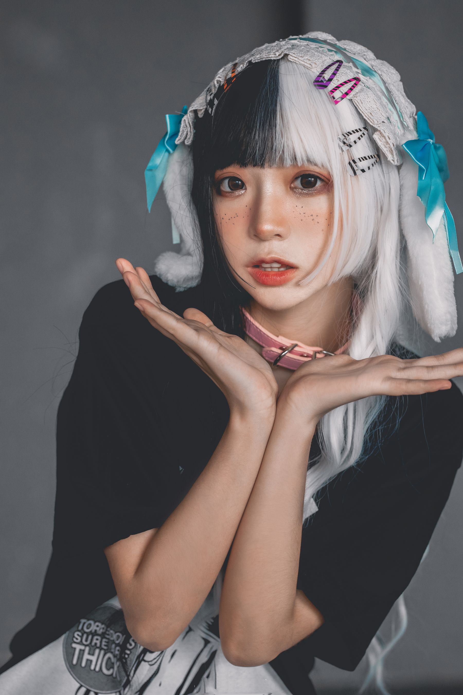 图片[1] - 疯猫ss - 雀斑少女 [12P] - 机器猫次元 - 机器猫次元