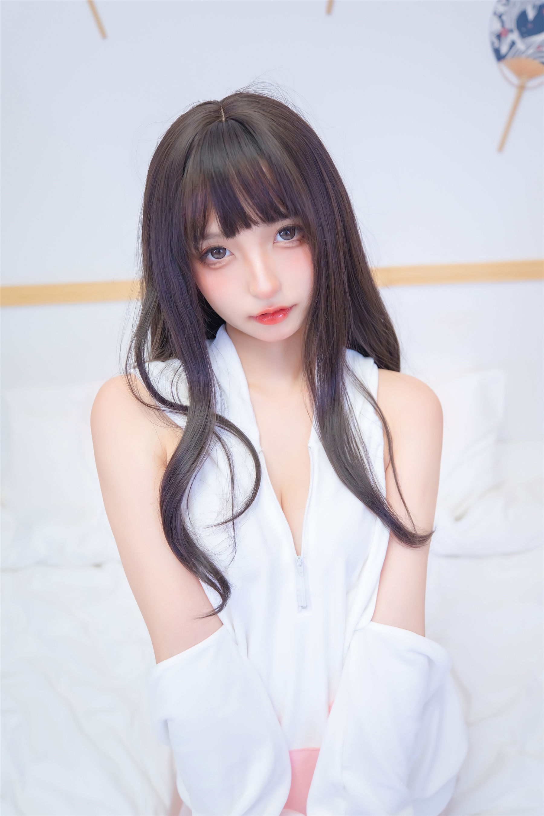 图片[1] - 萝莉神楽板真冬 白猫咪 [20P] - 机器猫次元 - 机器猫次元
