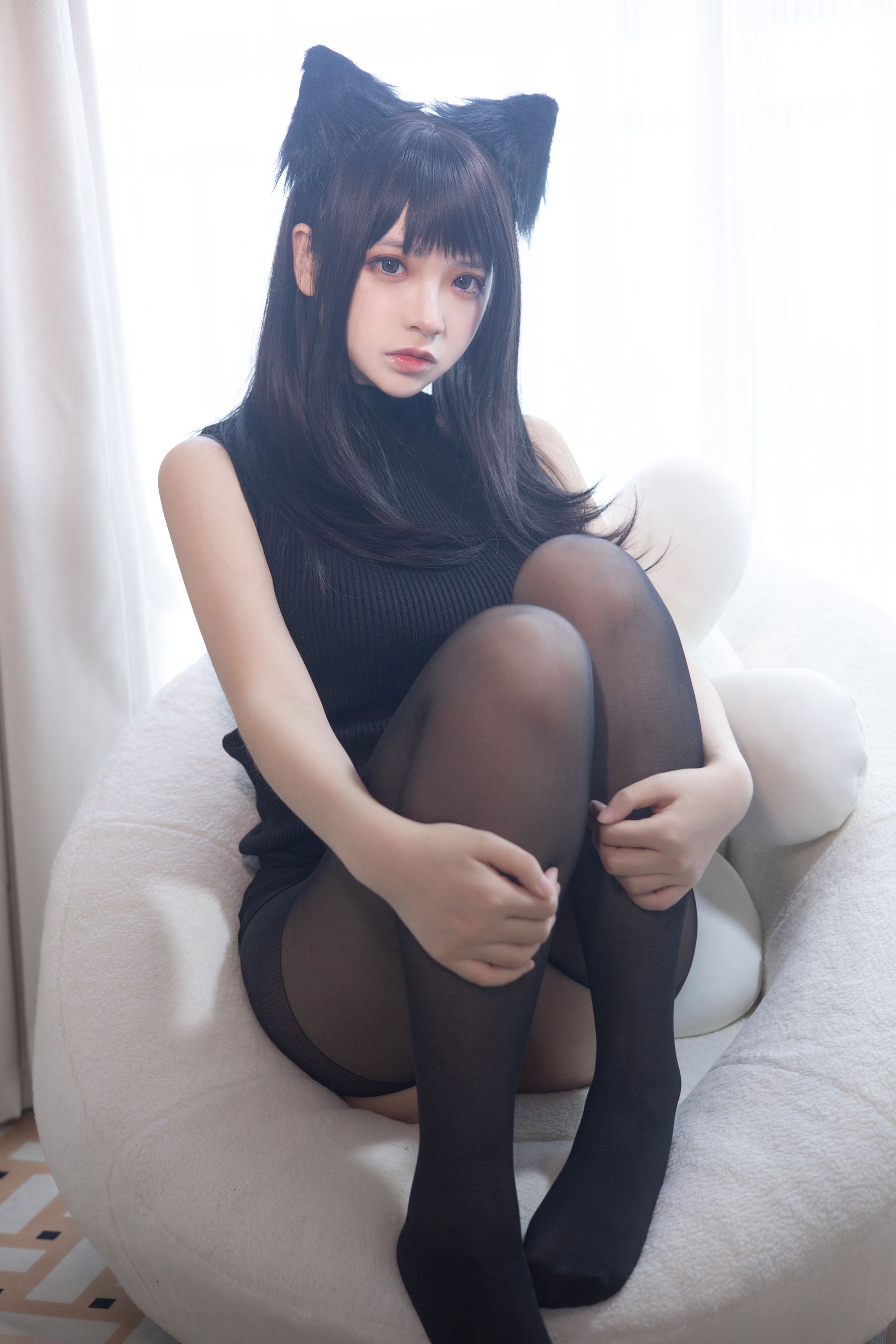 图片[1] - 疯猫ss - 黑毛衣少女 [80P] - 机器猫次元 - 机器猫次元