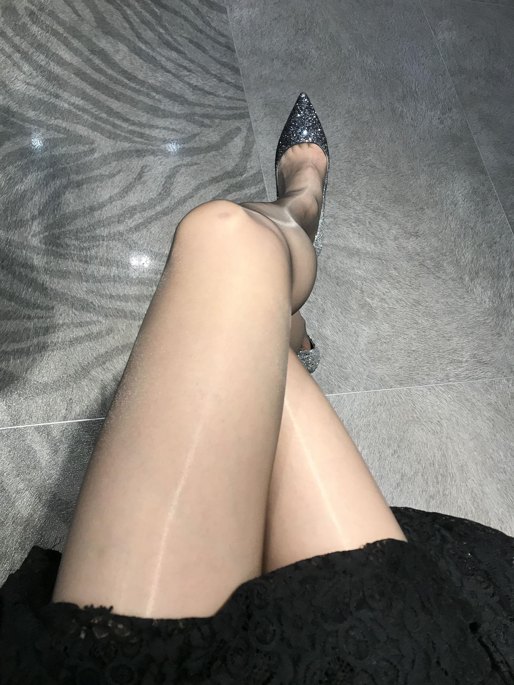 图片[1] - 麋鹿_Monroe 2020.05.14 名媛黑丝 [32P] - 机器猫次元 - 机器猫次元