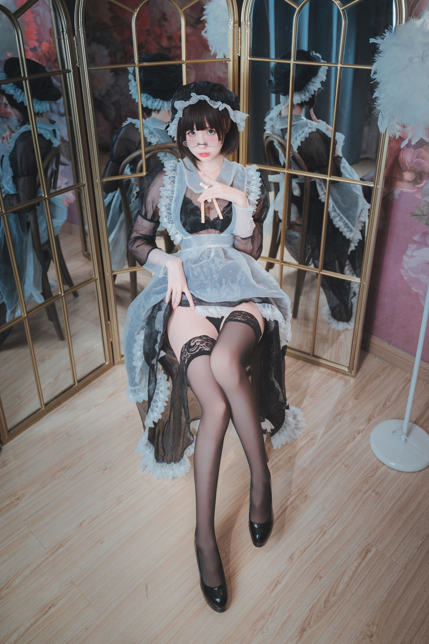 图片[1] - 南鸽 透明女仆 [50P] - 机器猫次元 - 机器猫次元