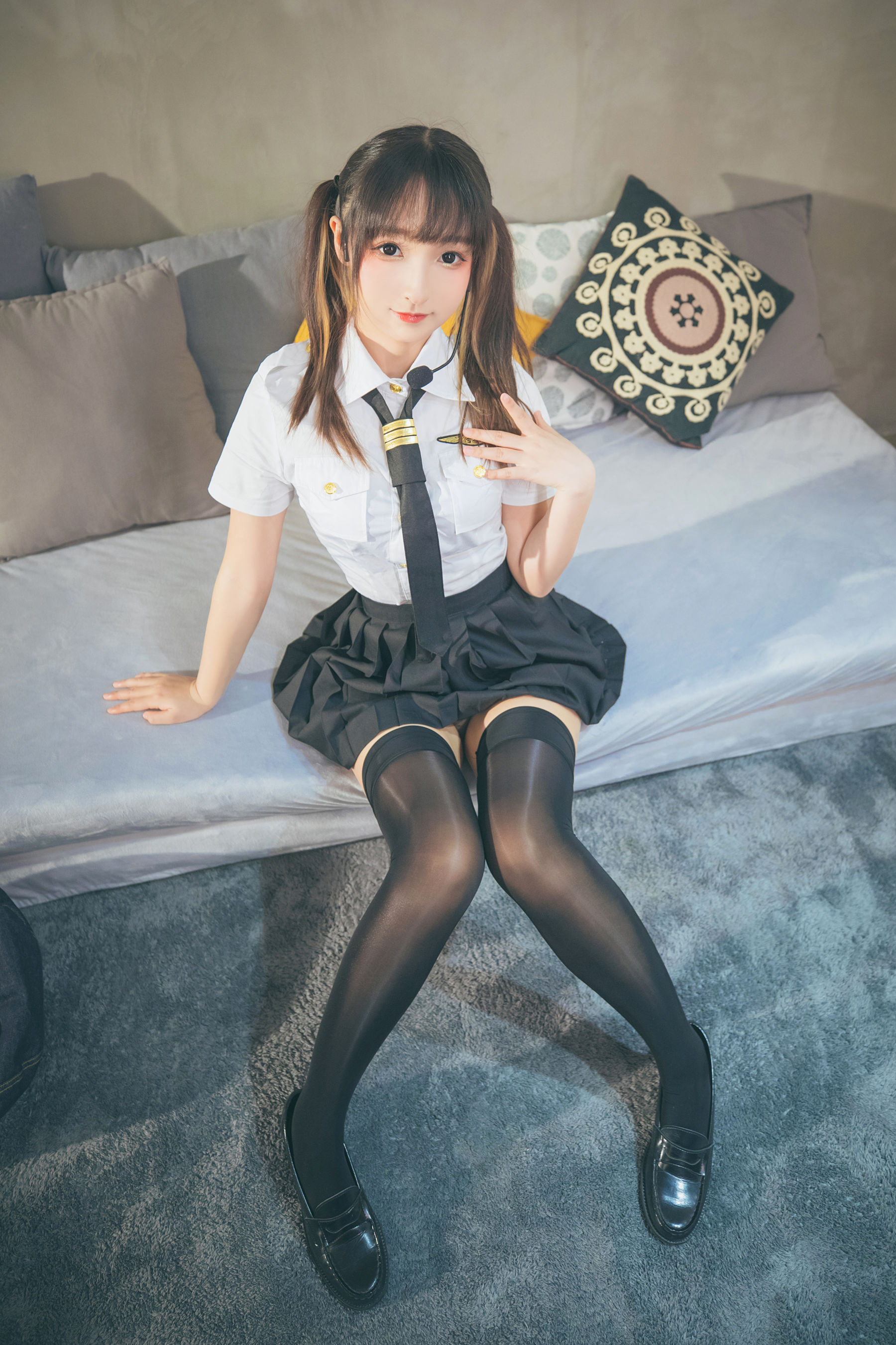 图片[1] - 萝莉神楽板真冬 之お帰りなさい、指揮官 [150P] - 机器猫次元 - 机器猫次元