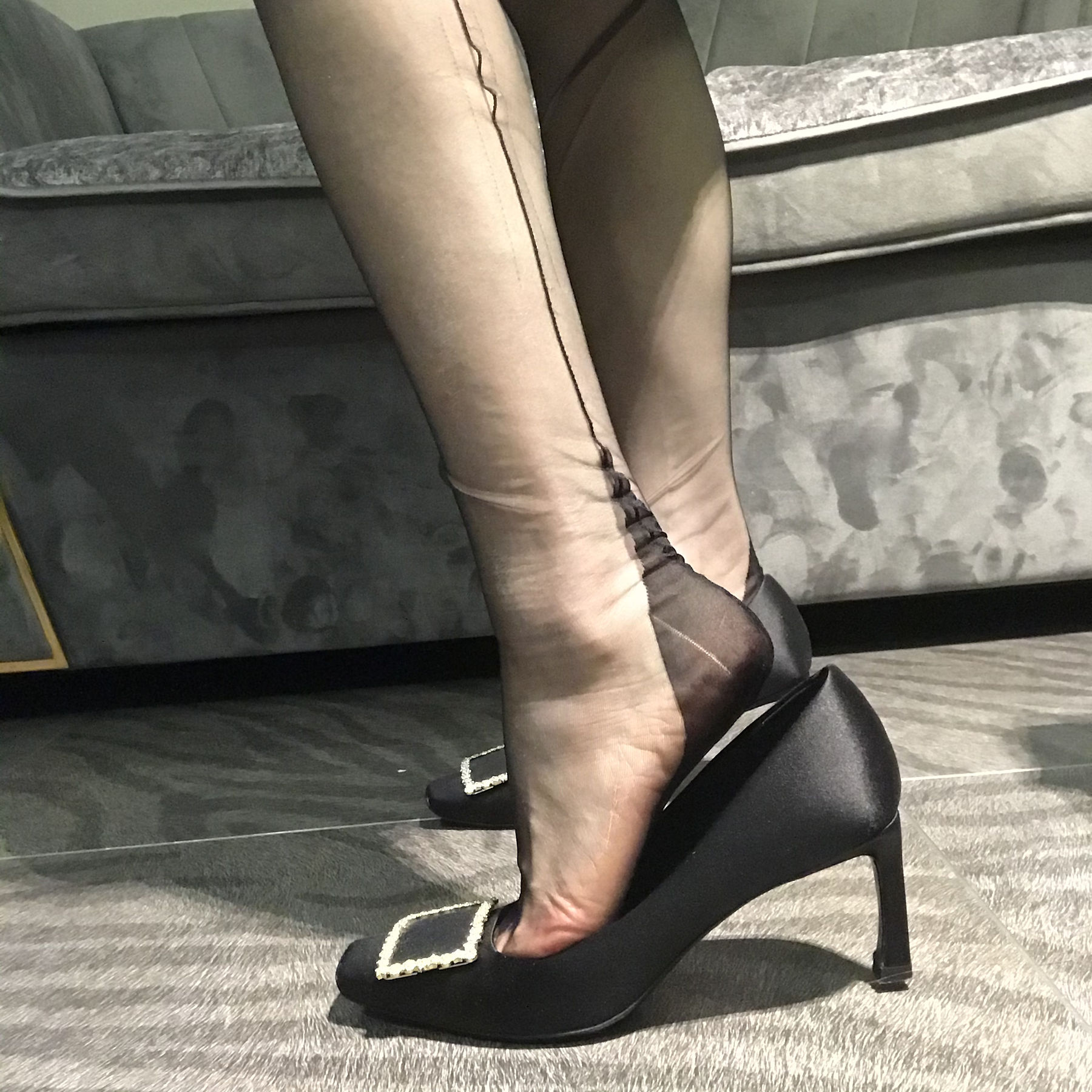 图片[1] - 麋鹿_Monroe 2020.04.13 皮草丝惑 [52P] - 机器猫次元 - 机器猫次元