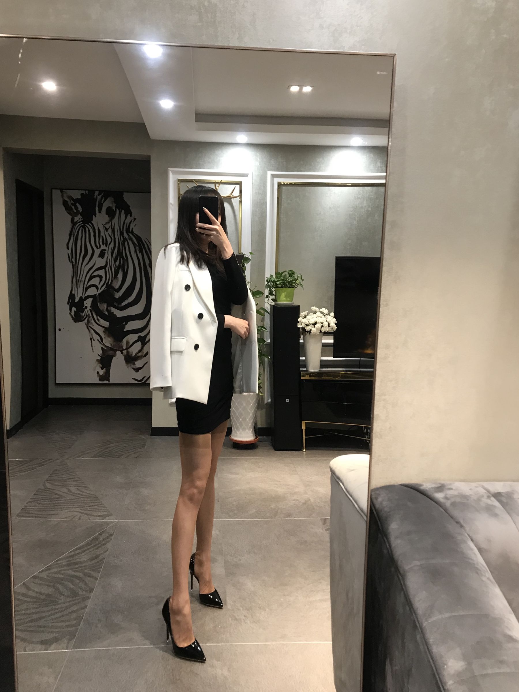 图片[1] - 麋鹿_Monroe 2020.04.09 桃肉吊袜 [37P] - 机器猫次元 - 机器猫次元