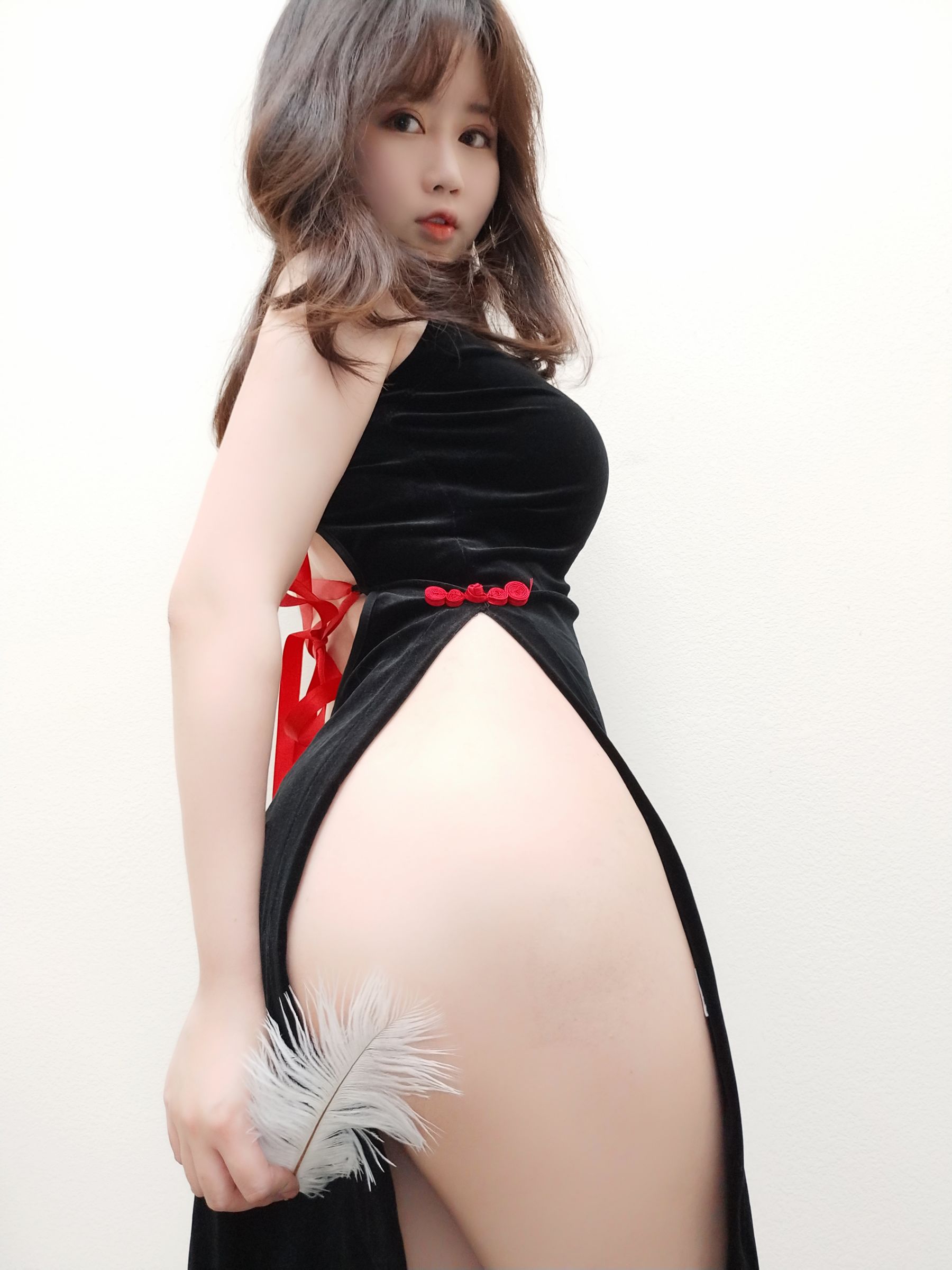 图片[1] - 是依酱呀 旗袍 [25P] - 机器猫次元 - 机器猫次元