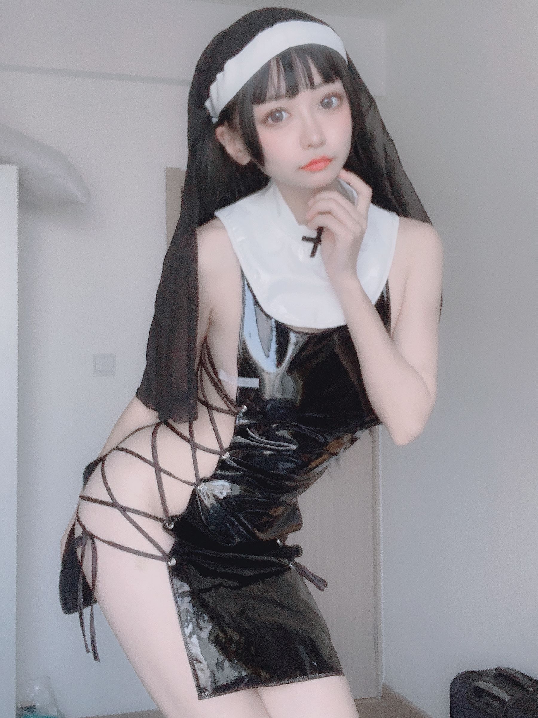 图片[4] - 神本无尾_Aria - 修女 [10P] - 机器猫次元 - 机器猫次元