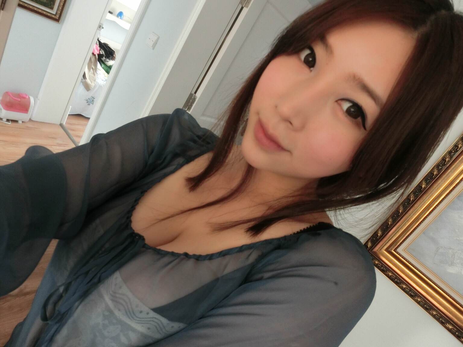 图片[2] - 女主播童小芯 微信朋友圈系列视图合集 [67P] - 机器猫次元 - 机器猫次元