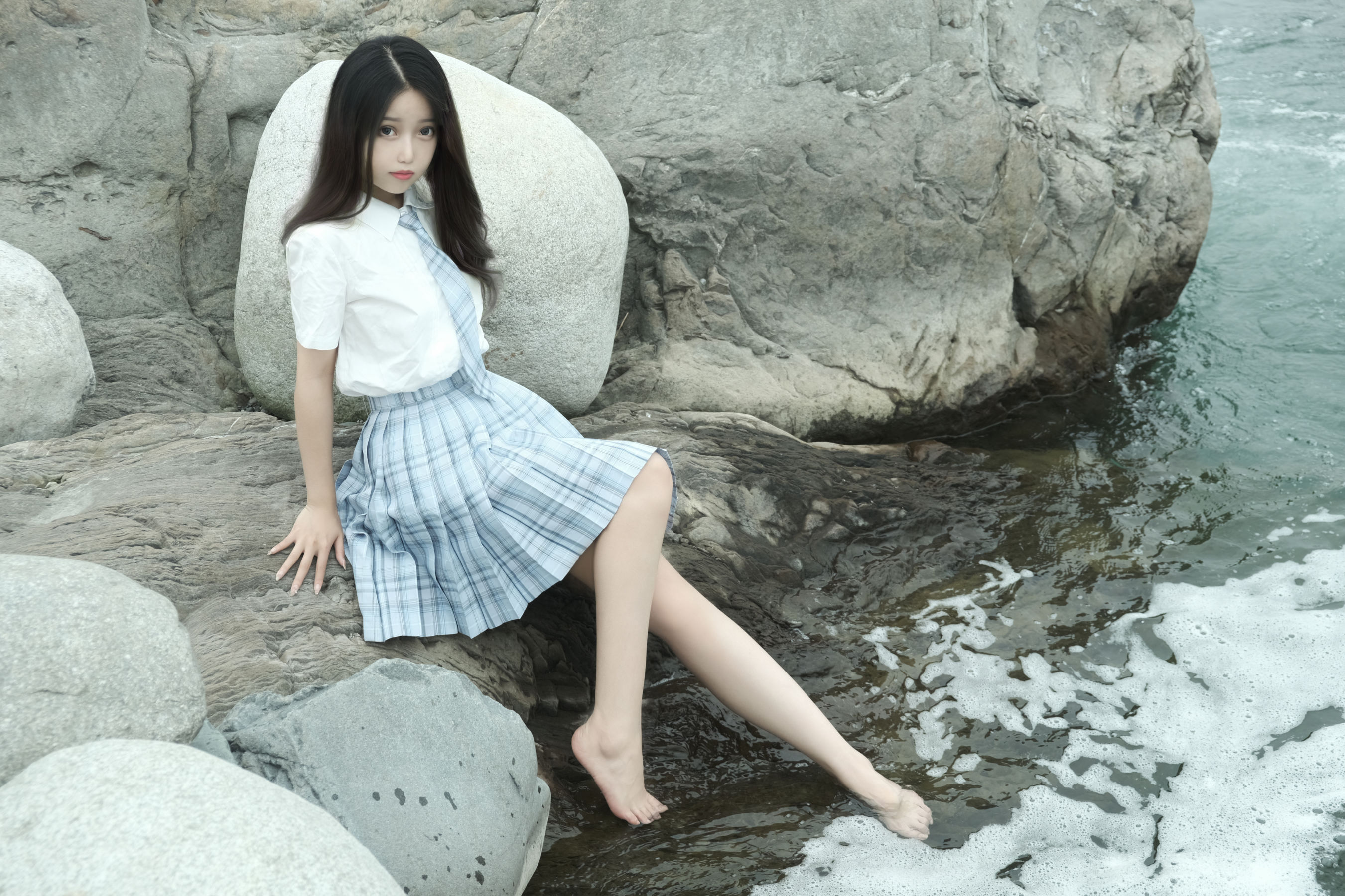 图片[1] - eloise软软 - 河边JK [34P] - 机器猫次元 - 机器猫次元