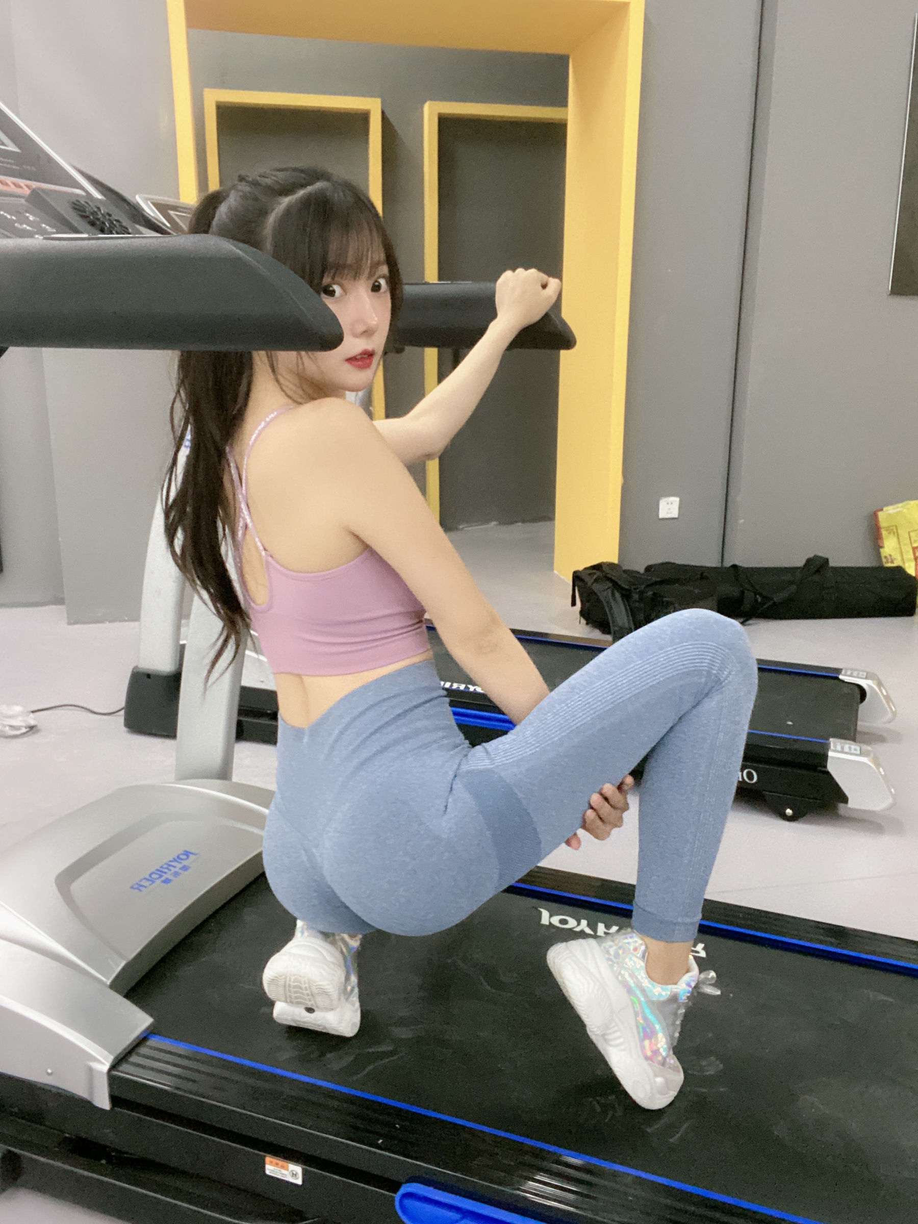 图片[7] - 香草喵露露 - 小露乱撞 瑜伽服自拍 [32P] - 机器猫次元 - 机器猫次元
