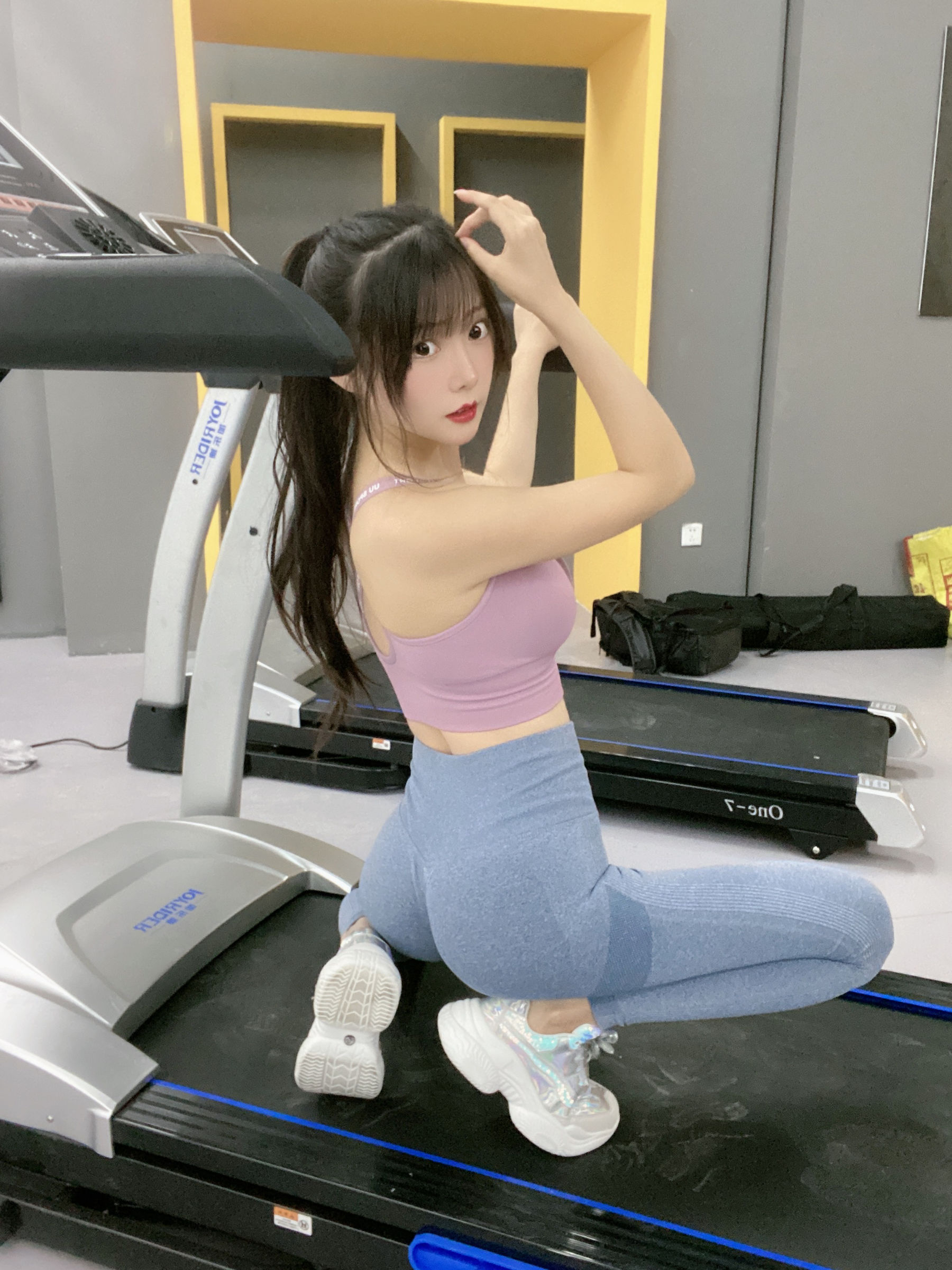图片[6] - 香草喵露露 - 小露乱撞 瑜伽服自拍 [32P] - 机器猫次元 - 机器猫次元
