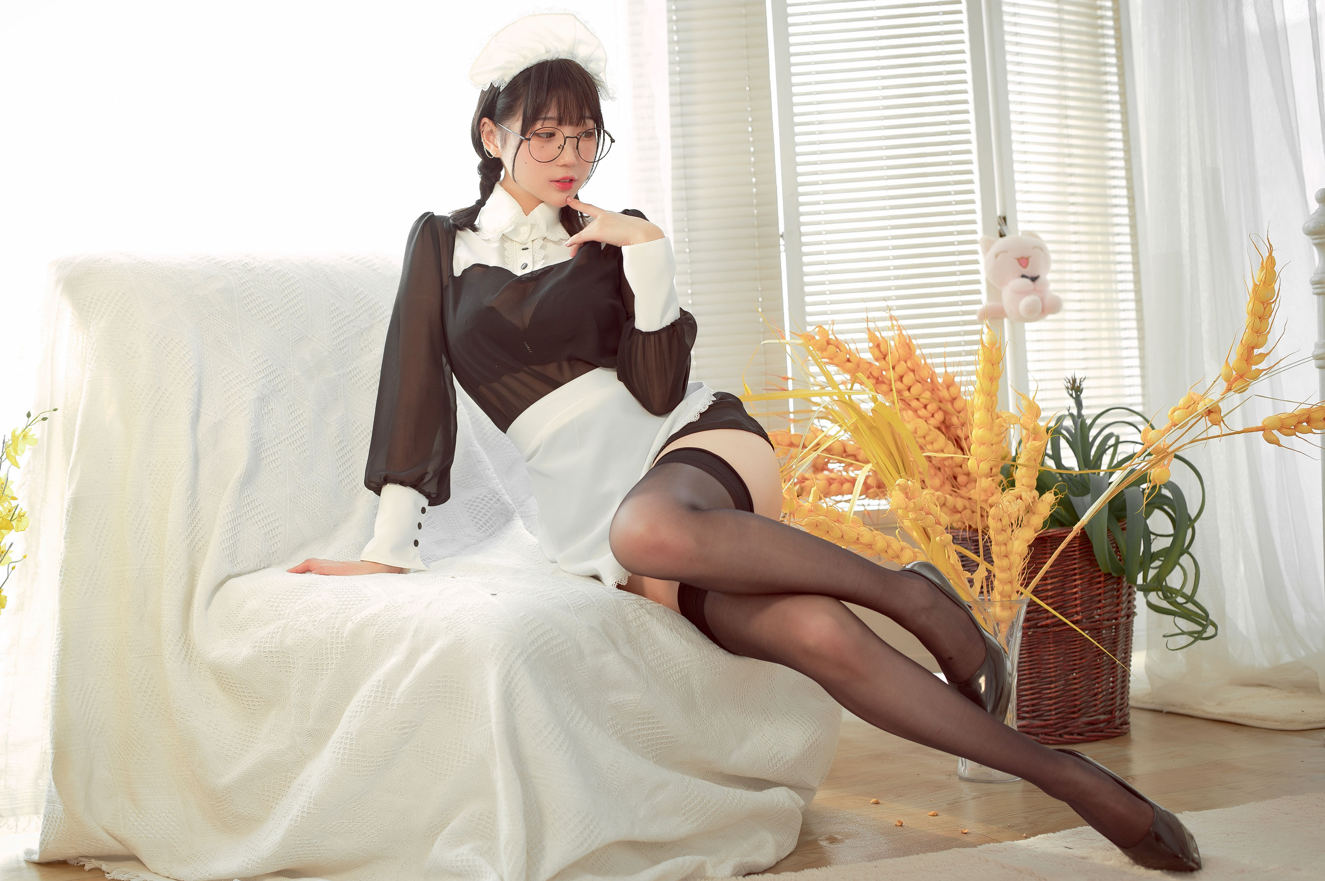 图片[1] - 周叽是可爱兔兔 - 眼镜女仆 [35P] - 机器猫次元 - 机器猫次元