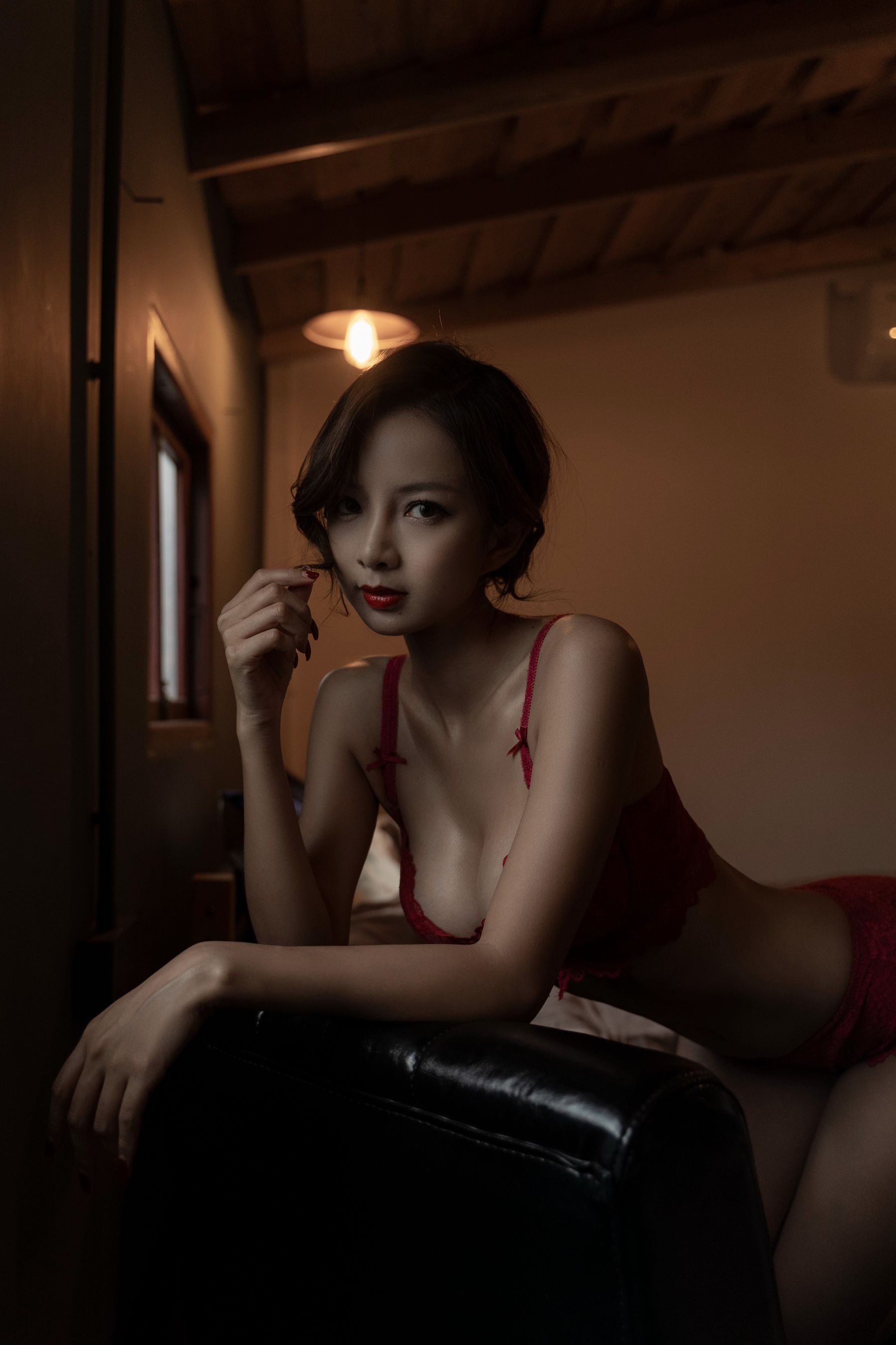 图片[1] - Nicole小月 - 后窗 [36P] - 机器猫次元 - 机器猫次元