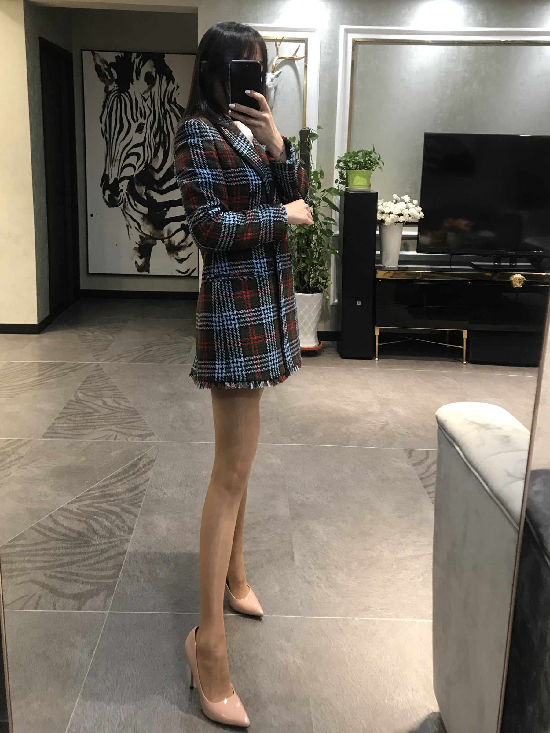 图片[1] - 麋鹿_Monroe 2020.04.29 肉色亮丝 [63P] - 机器猫次元 - 机器猫次元