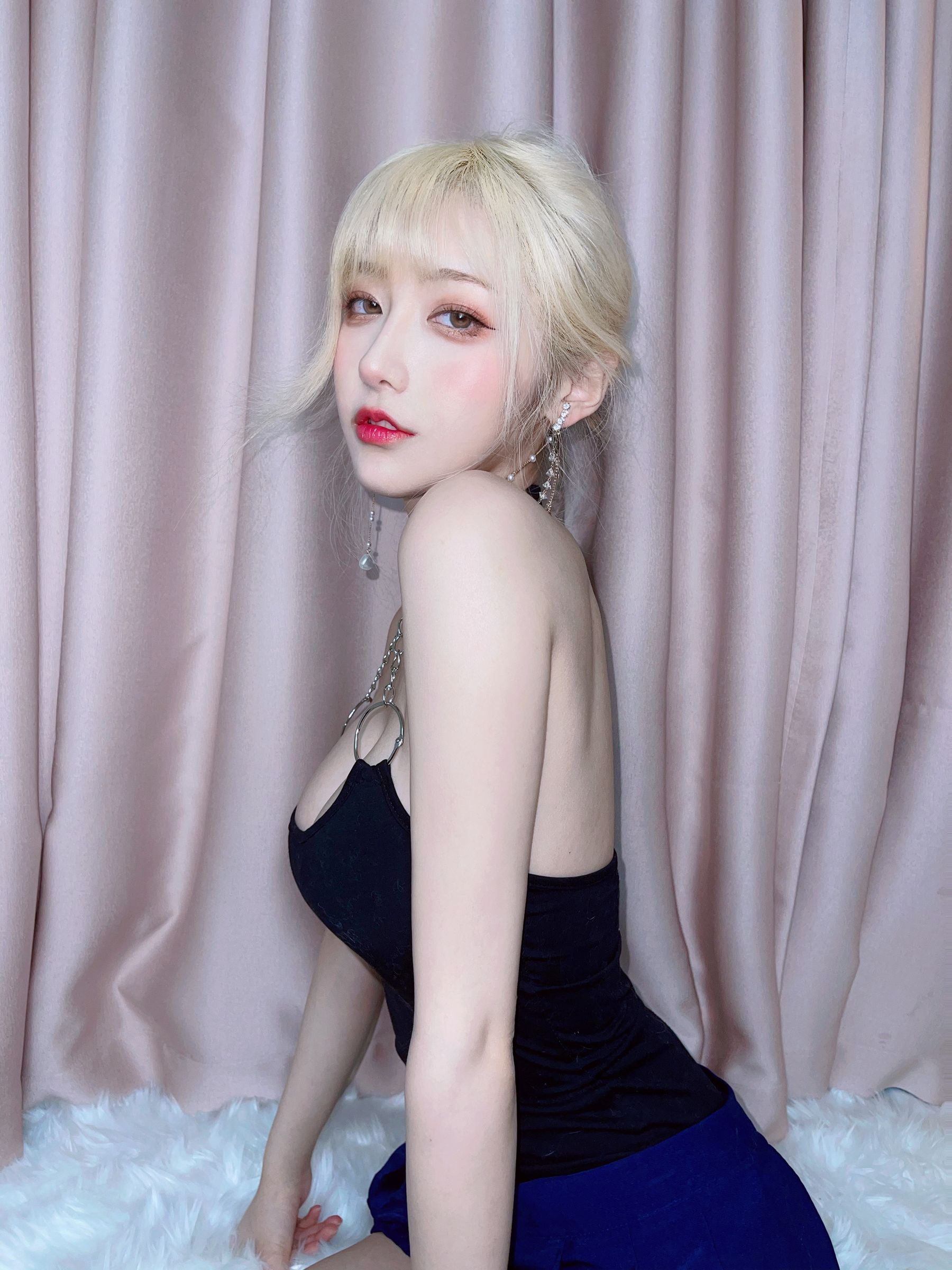 图片[1] - 啾小妍 - 金发芭比 [40P] - 机器猫次元 - 机器猫次元