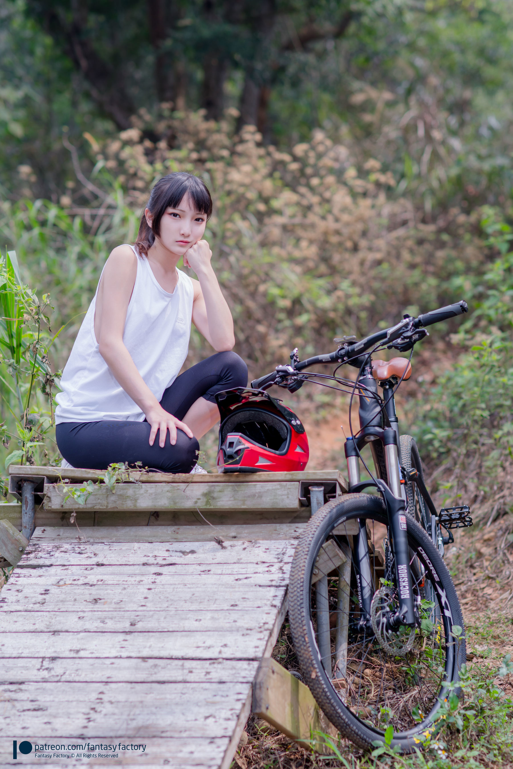 图片[1] - 小丁 - 单车少女 黑胶 情趣网衫 [110P] - 机器猫次元 - 机器猫次元