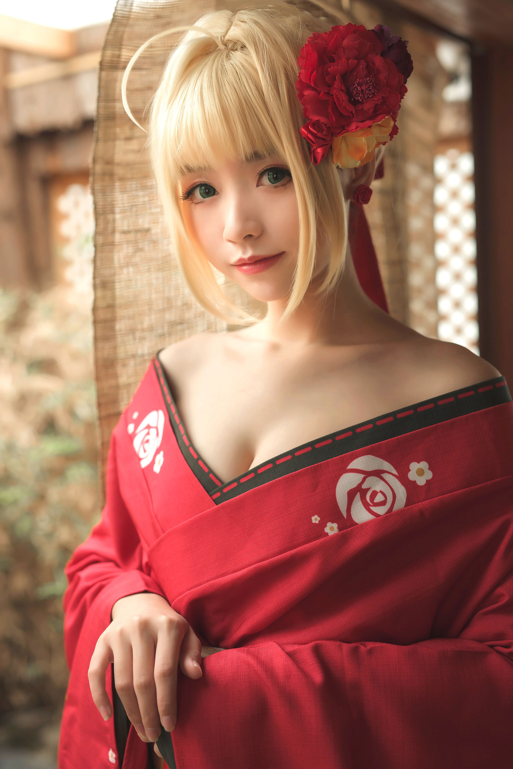 图片[1] - 大大卷卷小卷 - 参见女王陛下 [40P] - 机器猫次元 - 机器猫次元