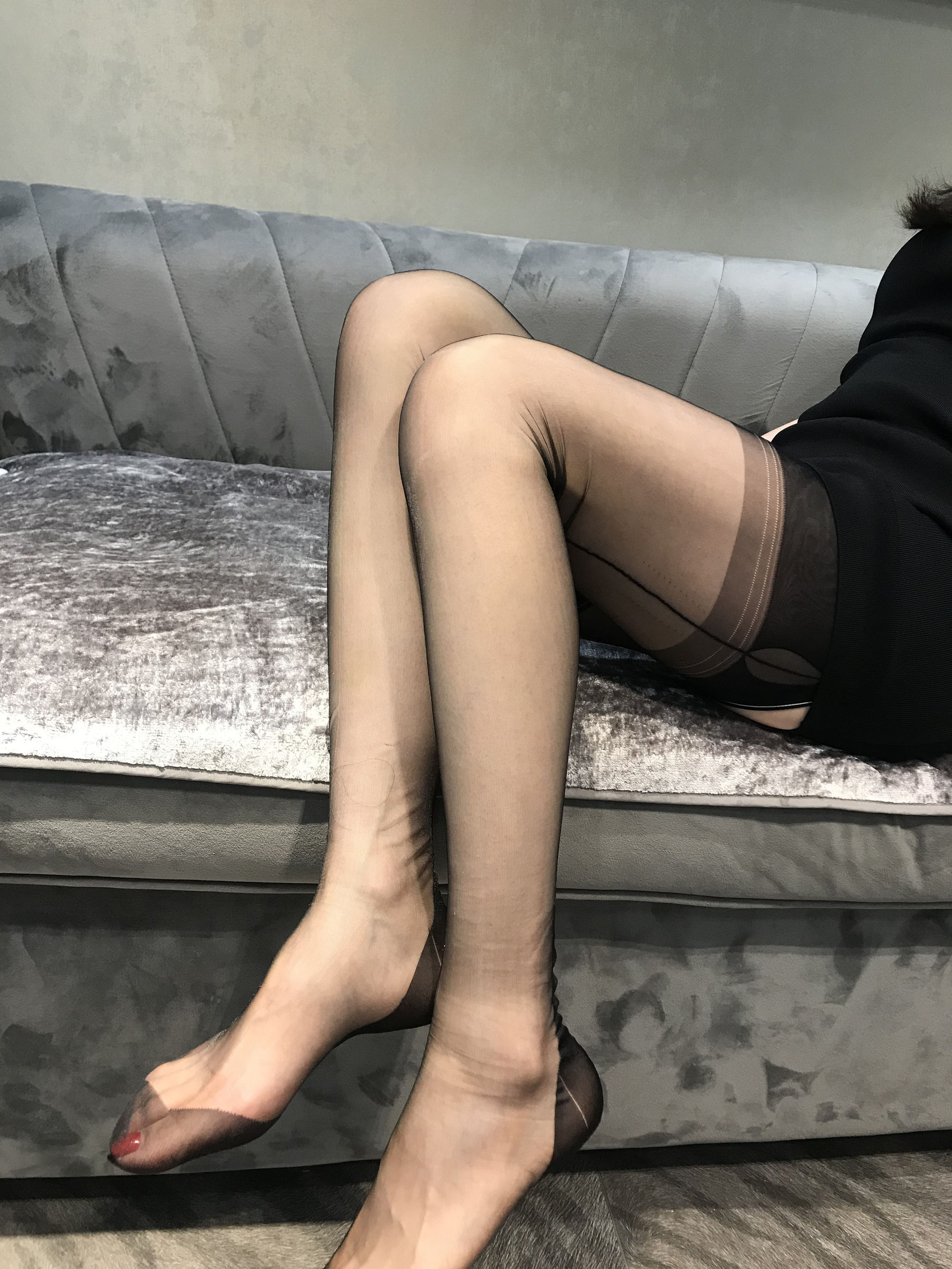 图片[4] - 麋鹿_Monroe 2020.05.08 红高黑吊 [39P] - 机器猫次元 - 机器猫次元