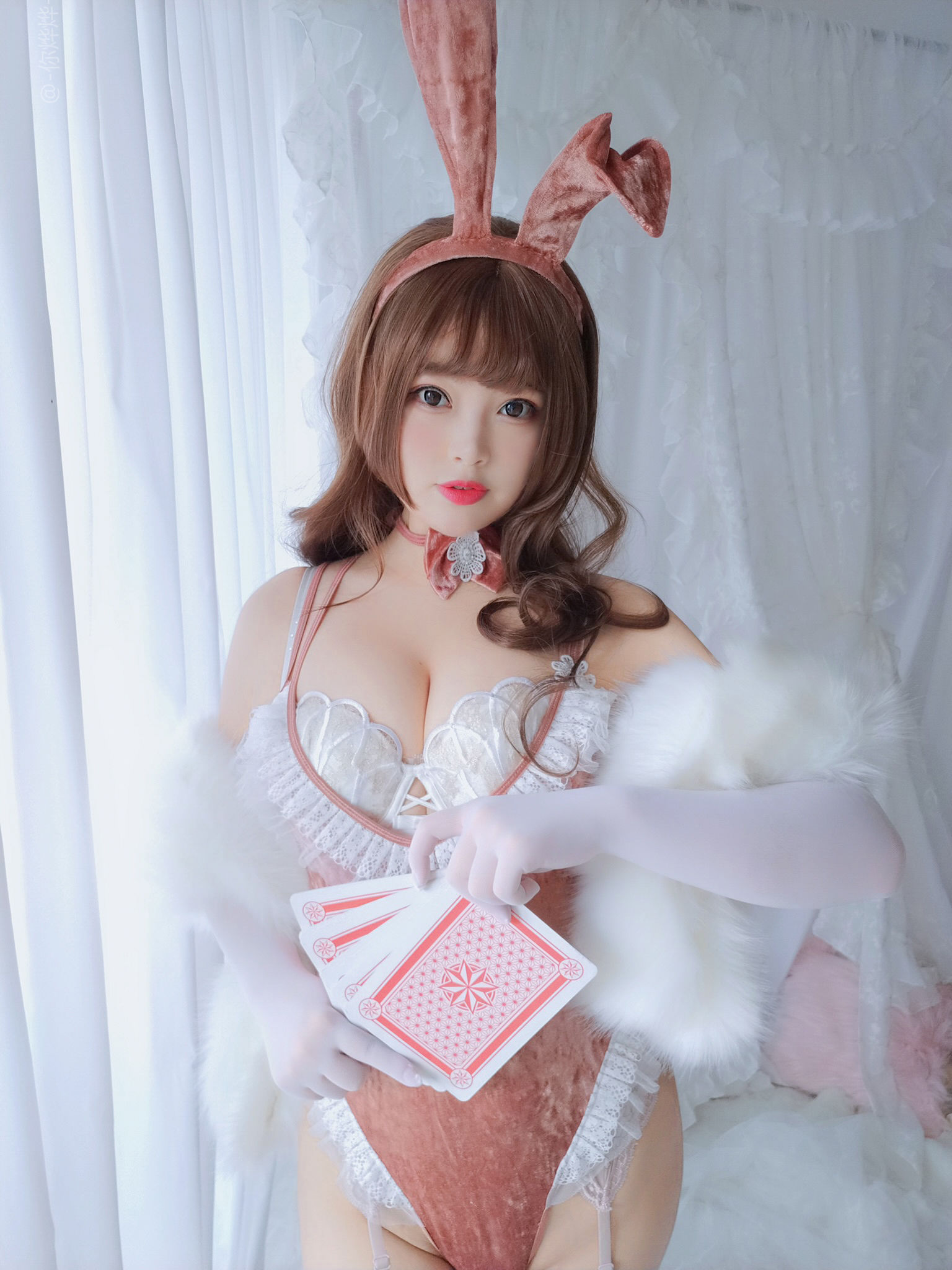 图片[2] - 白烨- 赌场女郎 [55P] - 机器猫次元 - 机器猫次元