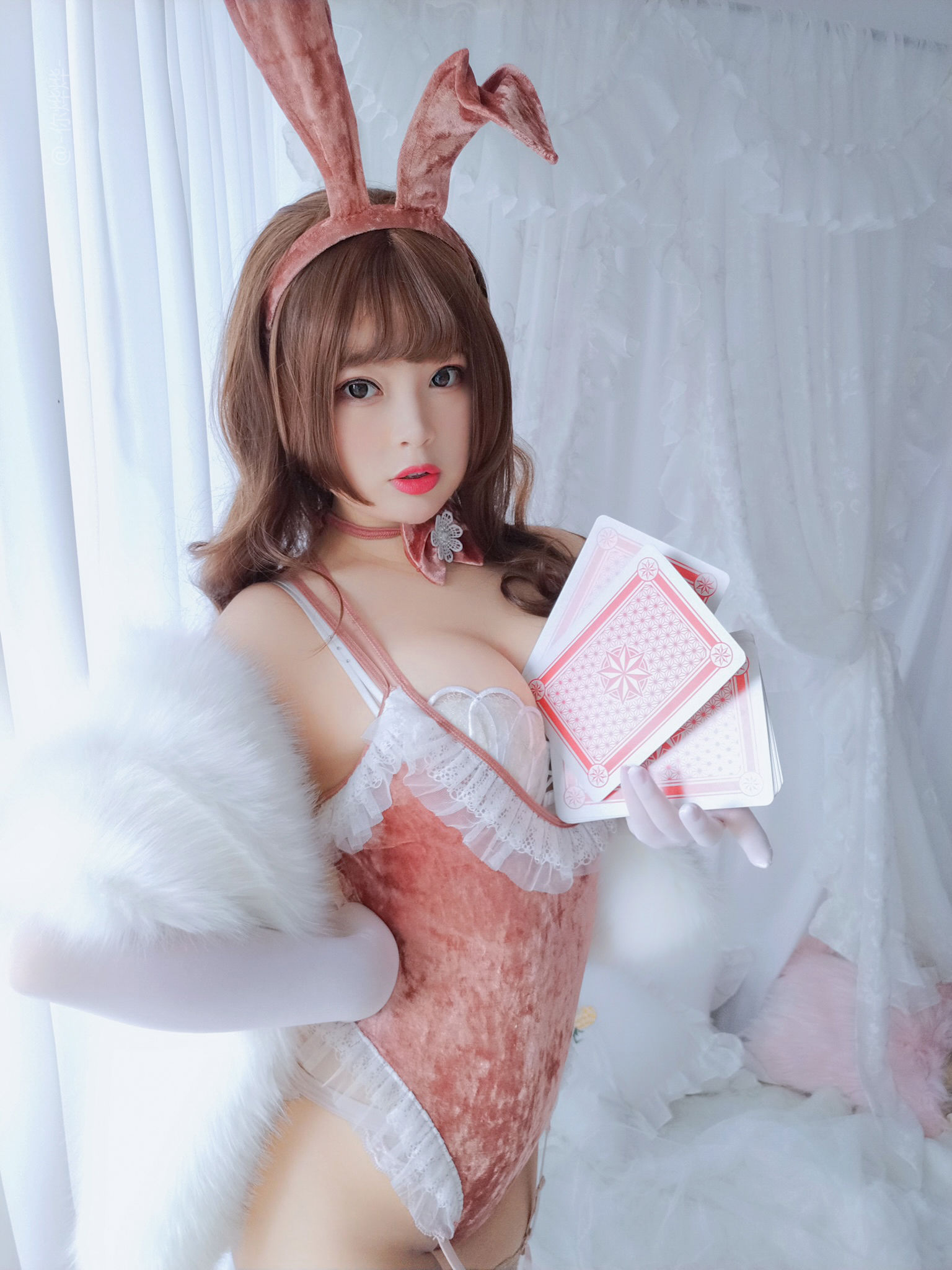 图片[1] - 白烨- 赌场女郎 [55P] - 机器猫次元 - 机器猫次元