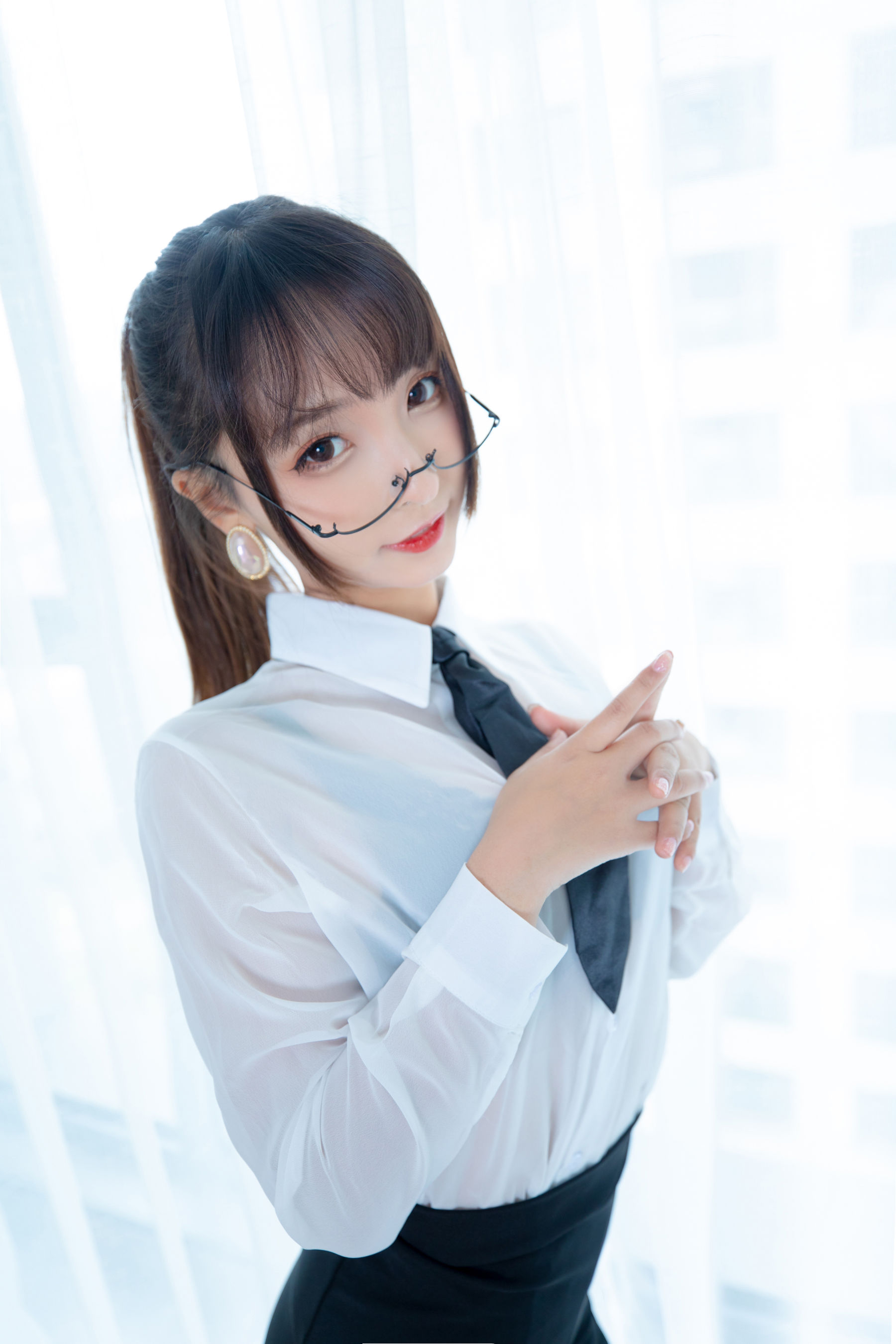图片[1] - 萝莉神楽板真冬 ホワイトオフィス [150P] - 机器猫次元 - 机器猫次元