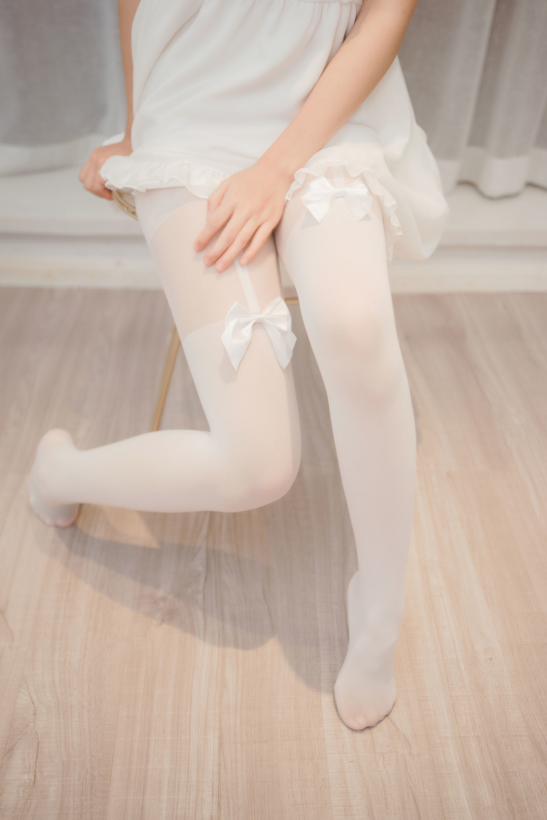 图片[2] - 面饼仙儿 - 白色空间 [9P] - 机器猫次元 - 机器猫次元