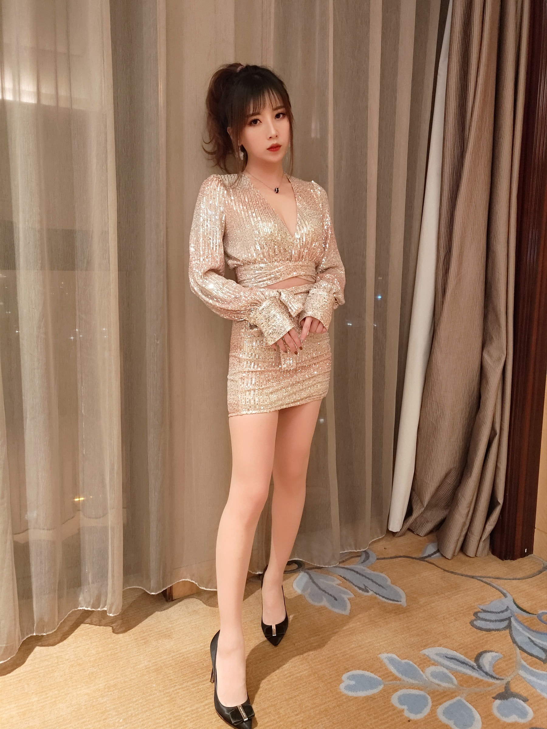 图片[4] - 小女巫露娜 - 亮片裙肉丝 [22P] - 机器猫次元 - 机器猫次元