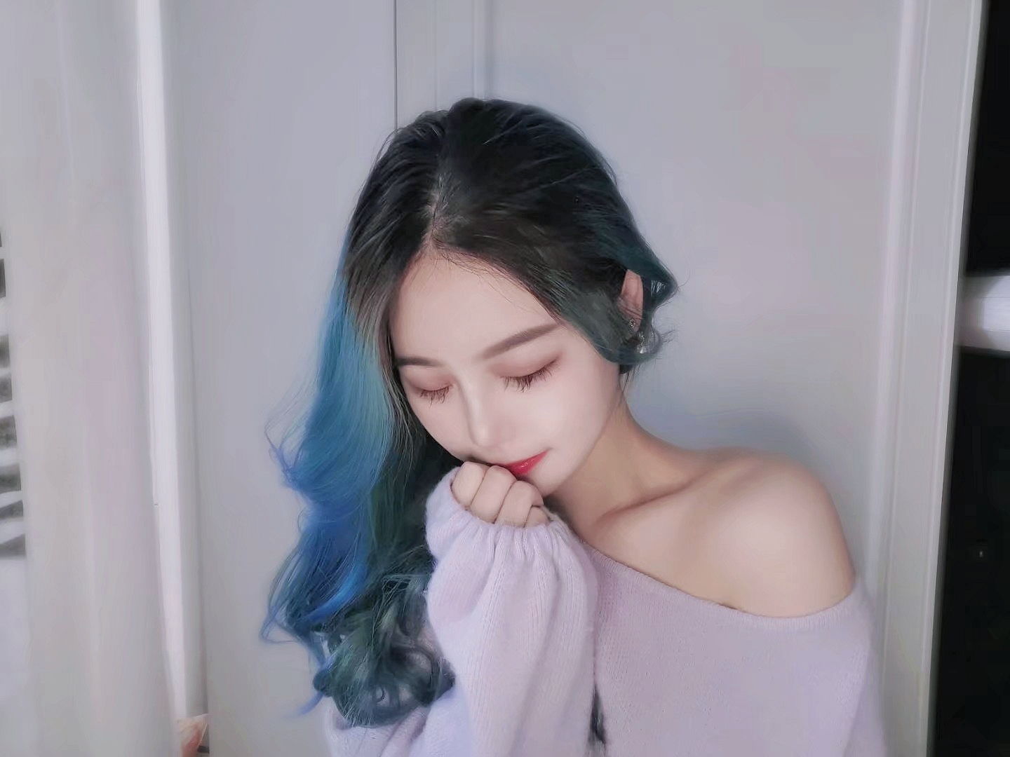 图片[1] - eloise软软 - 双拼丝袜 [36P] - 机器猫次元 - 机器猫次元