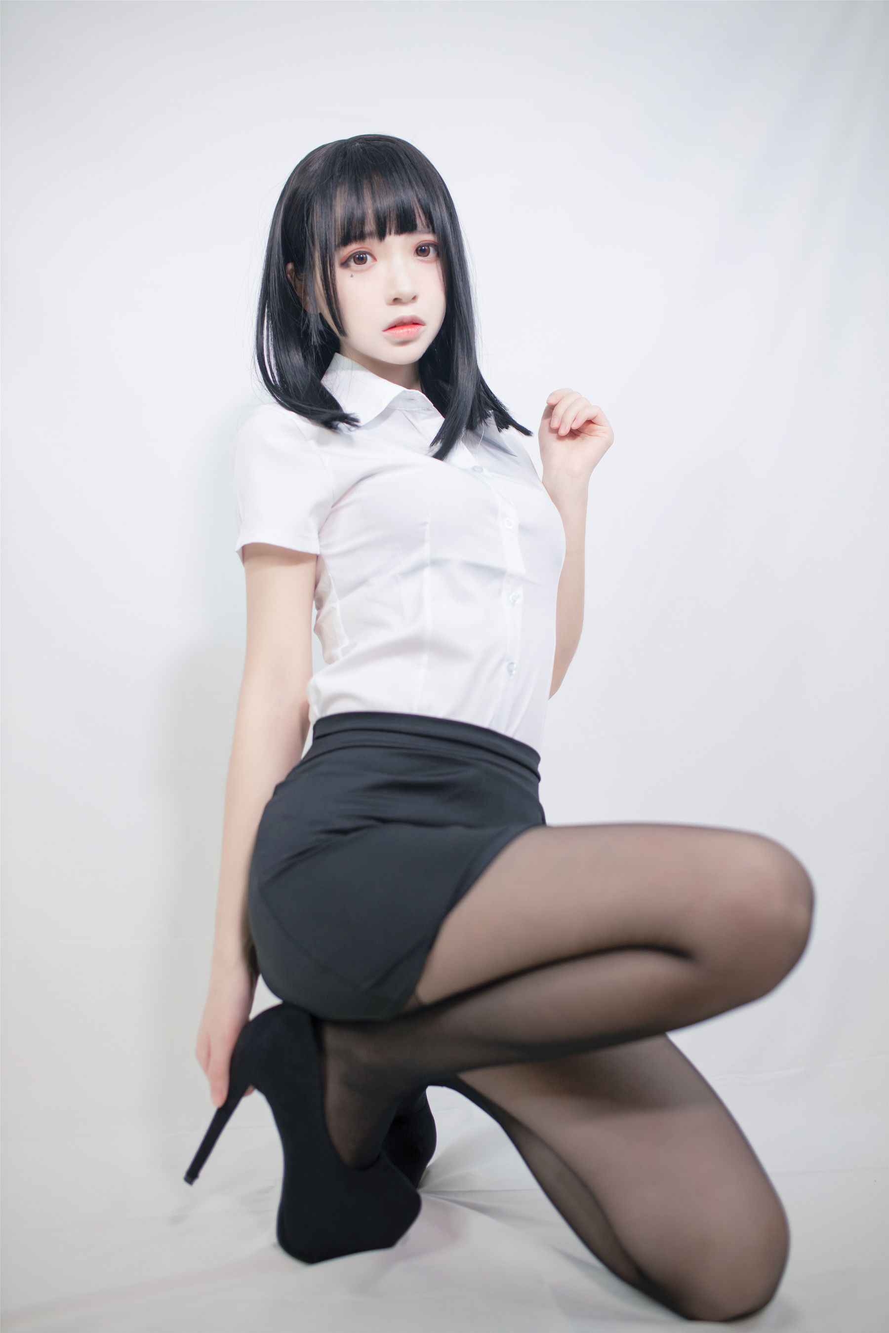 图片[2] - 疯猫ss - OL制服 [40P] - 机器猫次元 - 机器猫次元