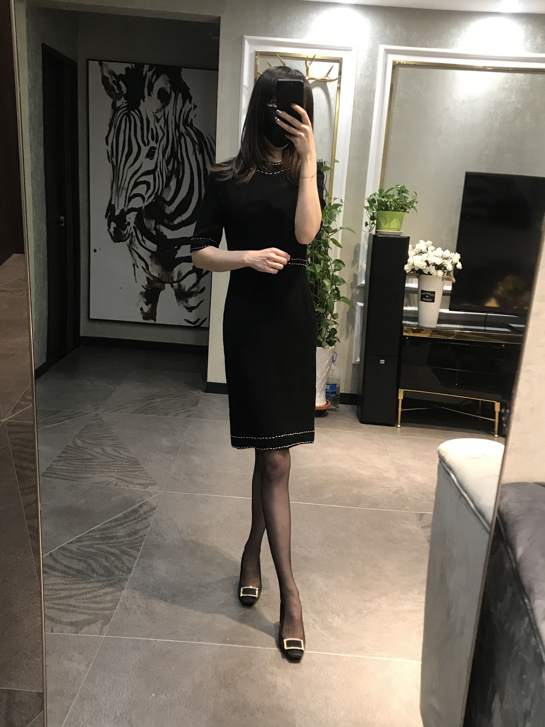图片[2] - 麋鹿_Monroe 2020.04.06 难掩性感 [19P] - 机器猫次元 - 机器猫次元