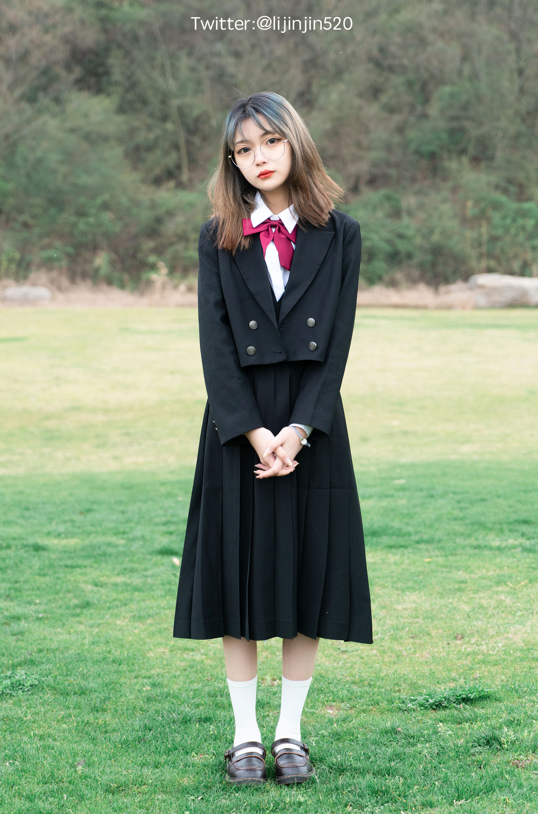 图片[2] - 梨瑾瑾 - 户外黑长服 [20P] - 机器猫次元 - 机器猫次元