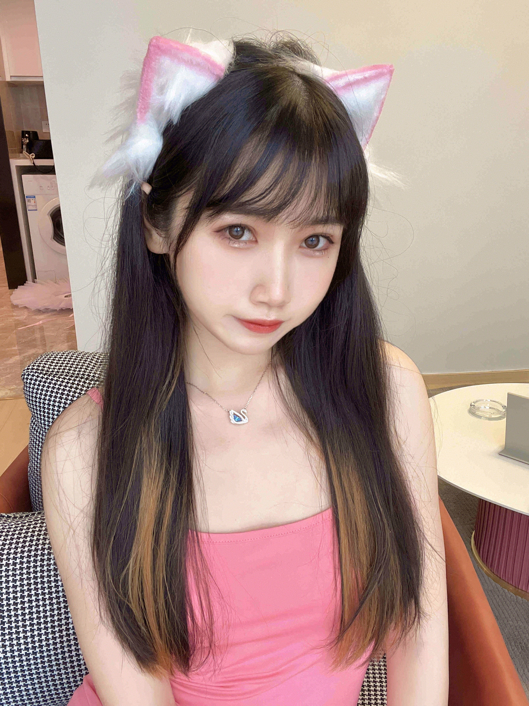 图片[2] - 不呆猫 - 浴室粉色激凸人妻 [39P] - 机器猫次元 - 机器猫次元