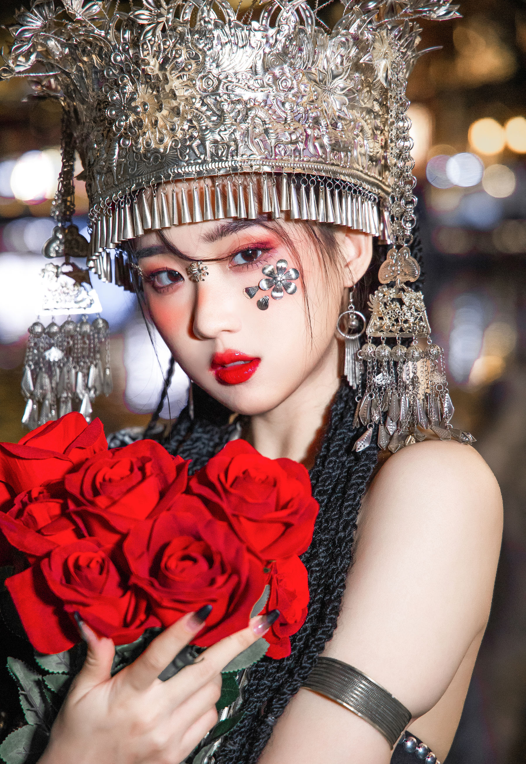 图片[1] - 瓦斯塔亚小龙虾 - 苗疆女子 [18P] - 机器猫次元 - 机器猫次元